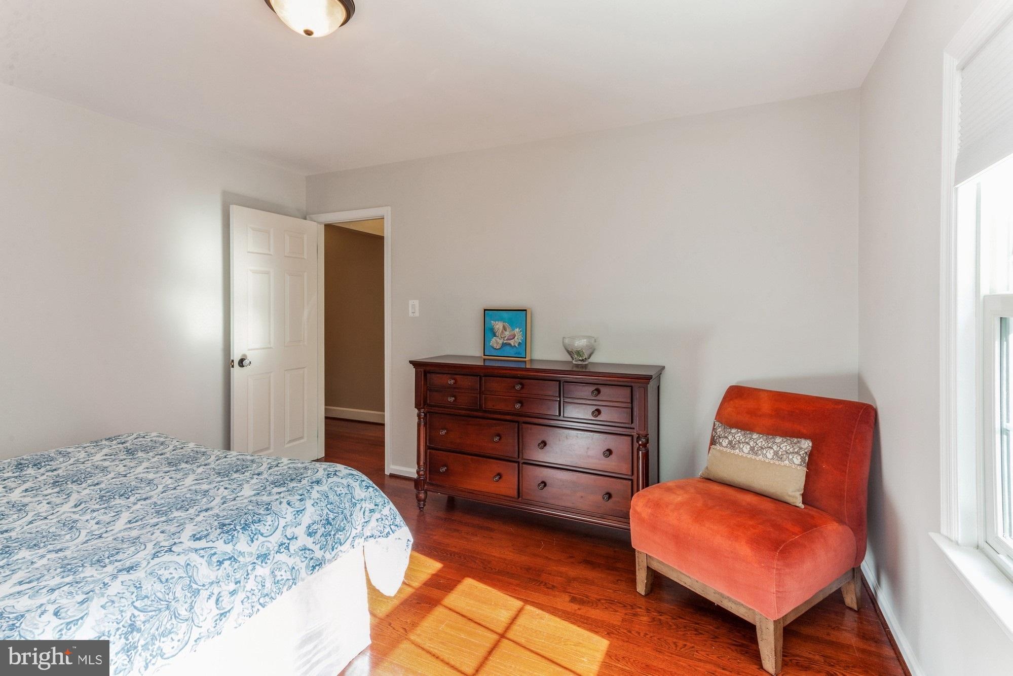 LAKE POTOMAC - Residential