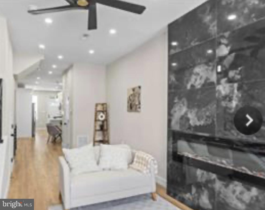 2022 N FULTON AVENUE