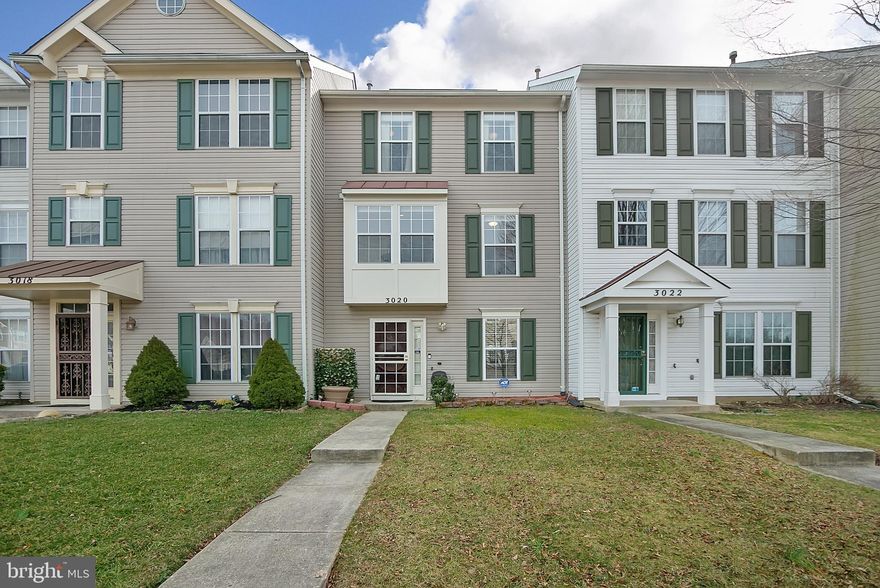 This home is move-in ready.  You get the benefit of Solar Panels that are owned and convey. 4 Year Home Warranty,  Stainless Appliances, Hardwood floors and carpet, Newer HVAC, washer & dryer, closet built-ins, walkout basement and close proximity to the I495 and Pennsylvania Avenue.