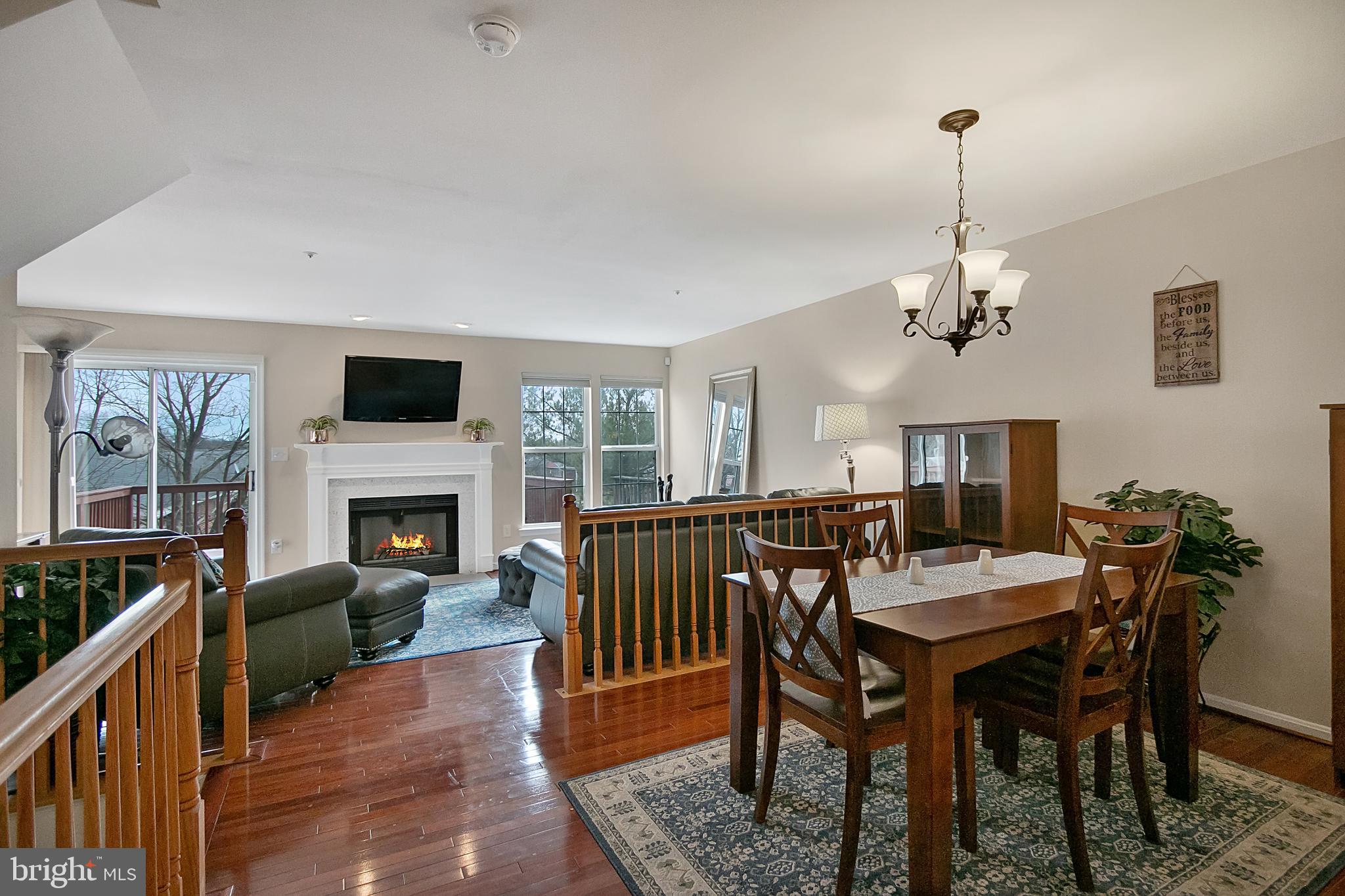 PENNSYLVANIA CROSSING - Residential