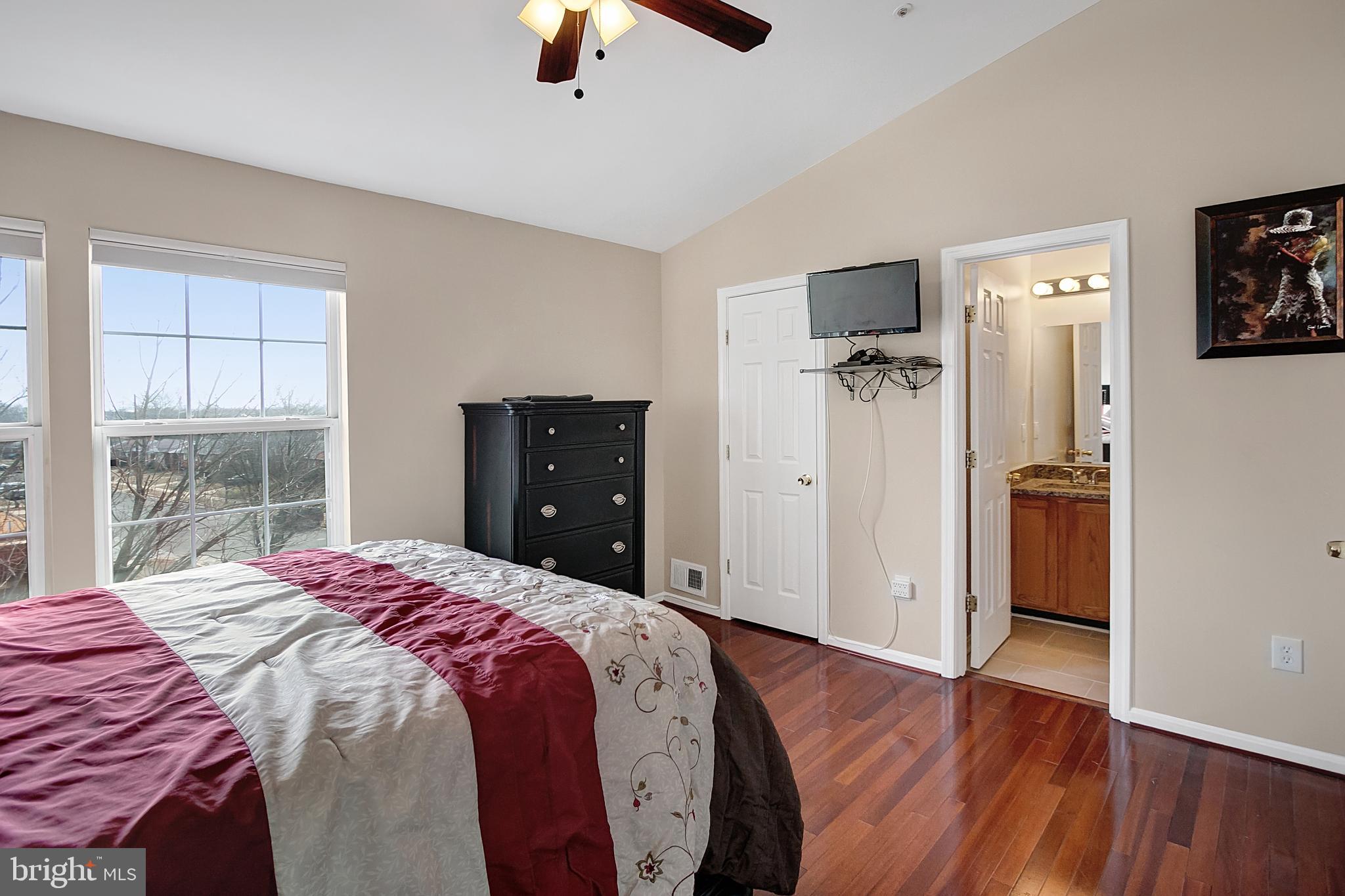 PENNSYLVANIA CROSSING - Residential