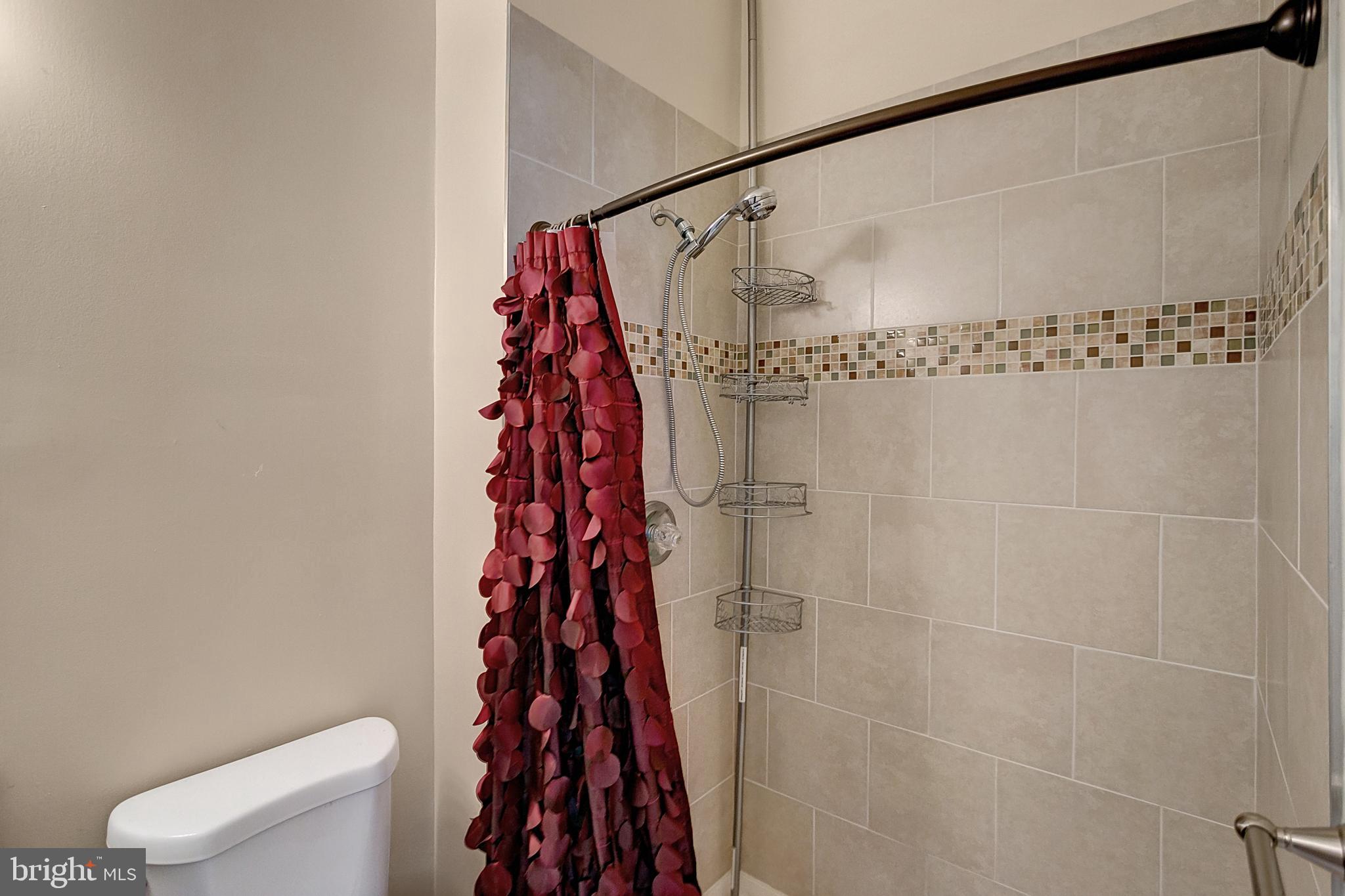 PENNSYLVANIA CROSSING - Residential