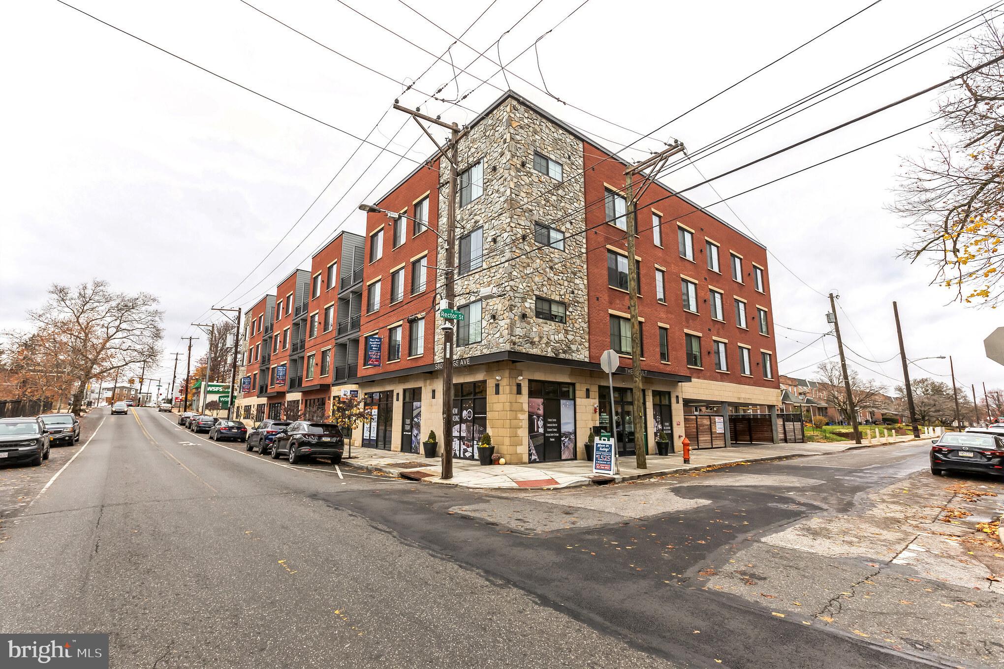 ROXBOROUGH - Residential Lease