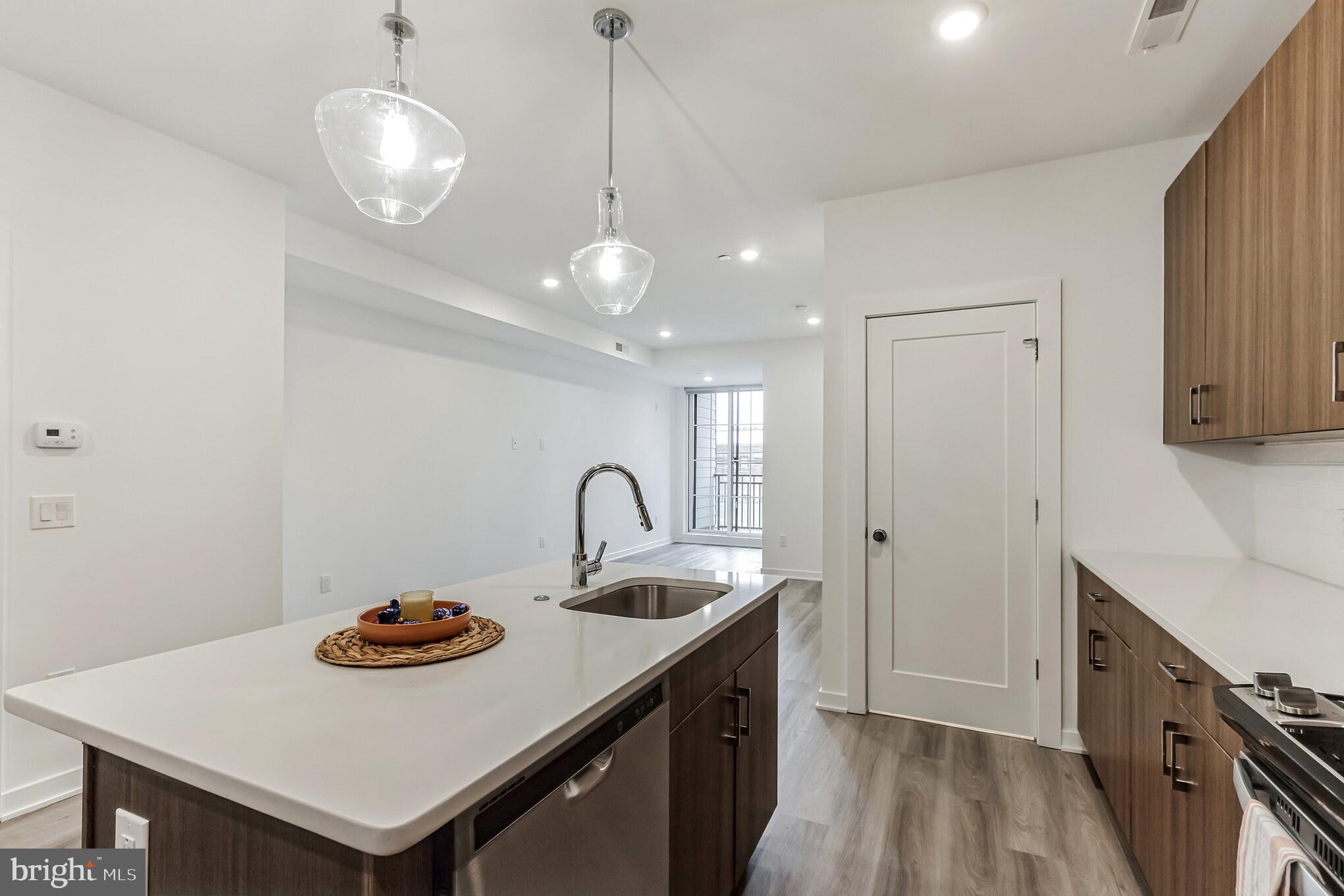 ROXBOROUGH - Residential Lease