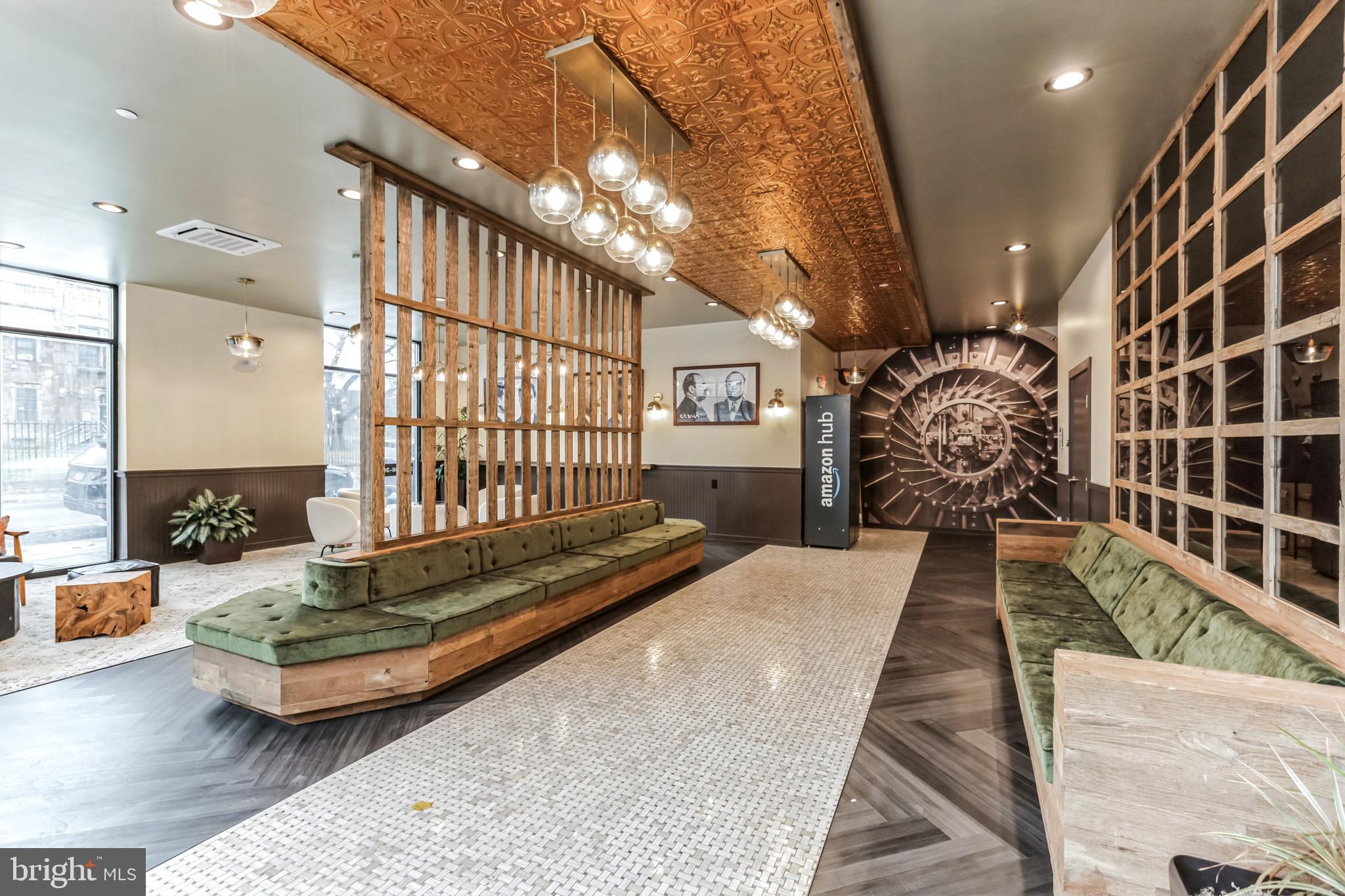 ROXBOROUGH - Residential Lease