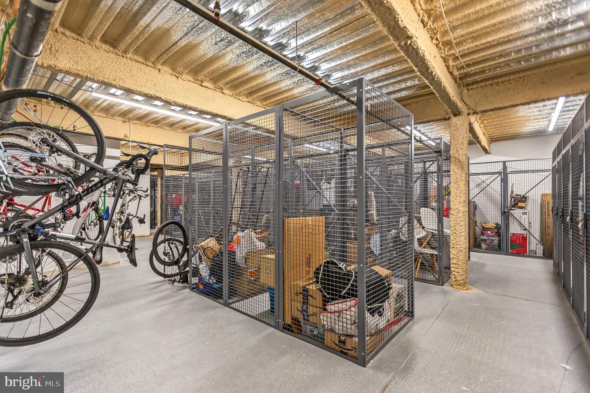 ROXBOROUGH - Residential Lease