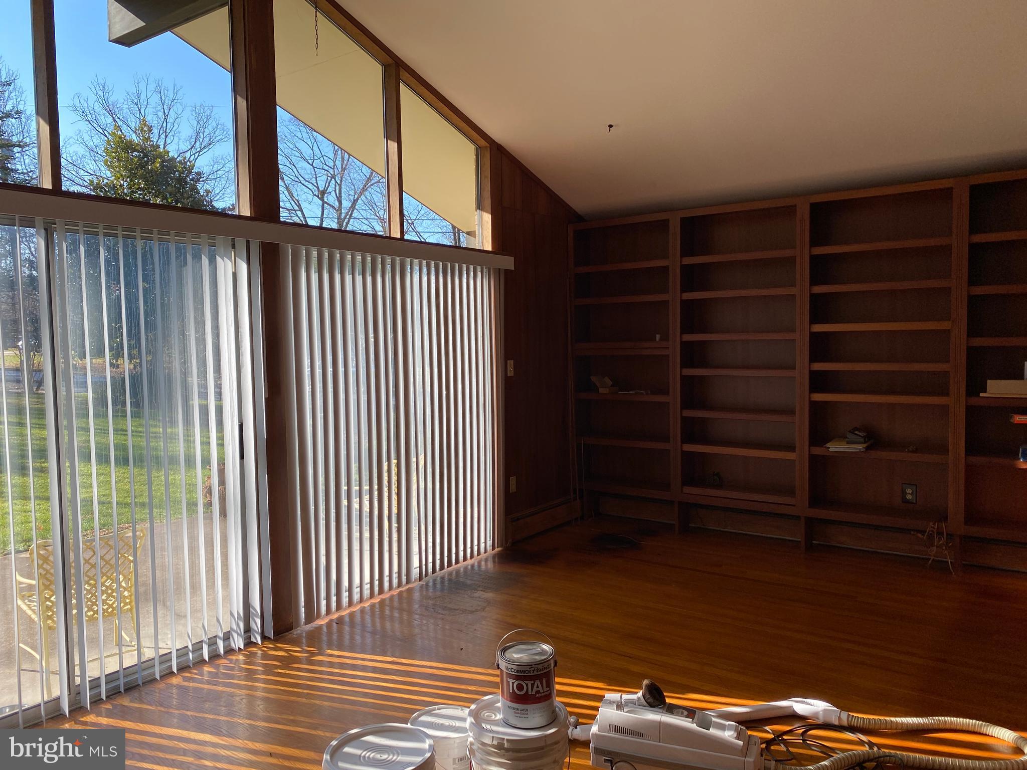 GREENCASTLE MANOR - Residential Lease