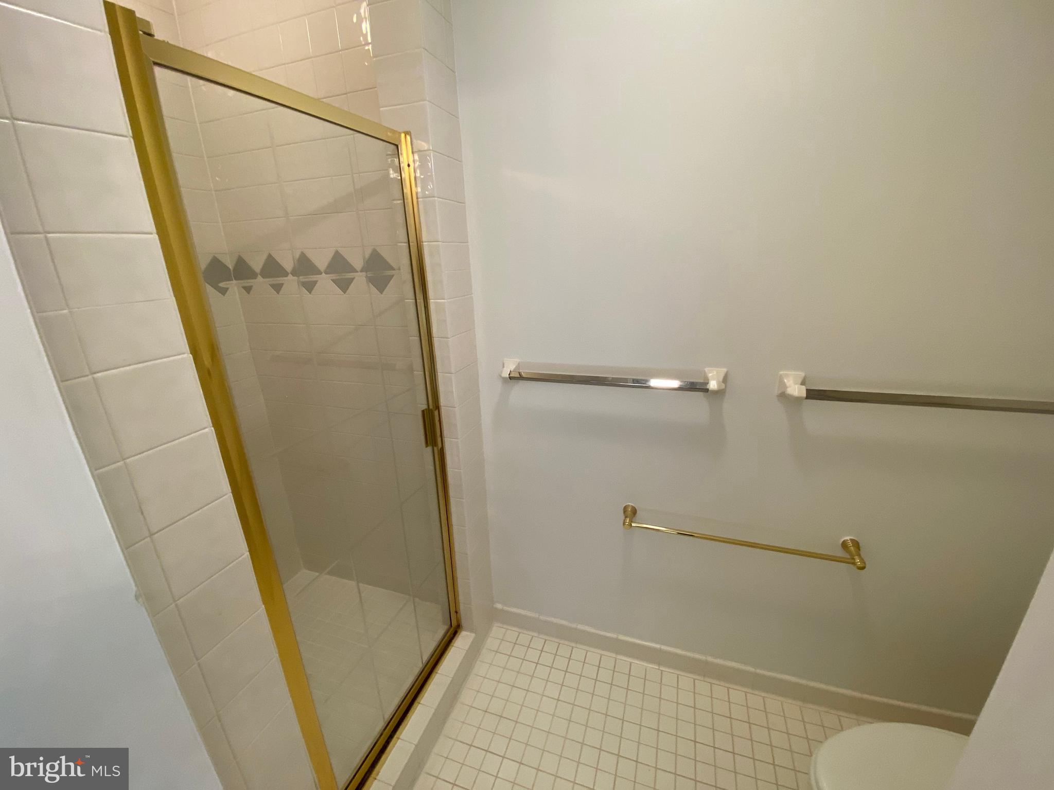 GREENCASTLE MANOR - Residential Lease