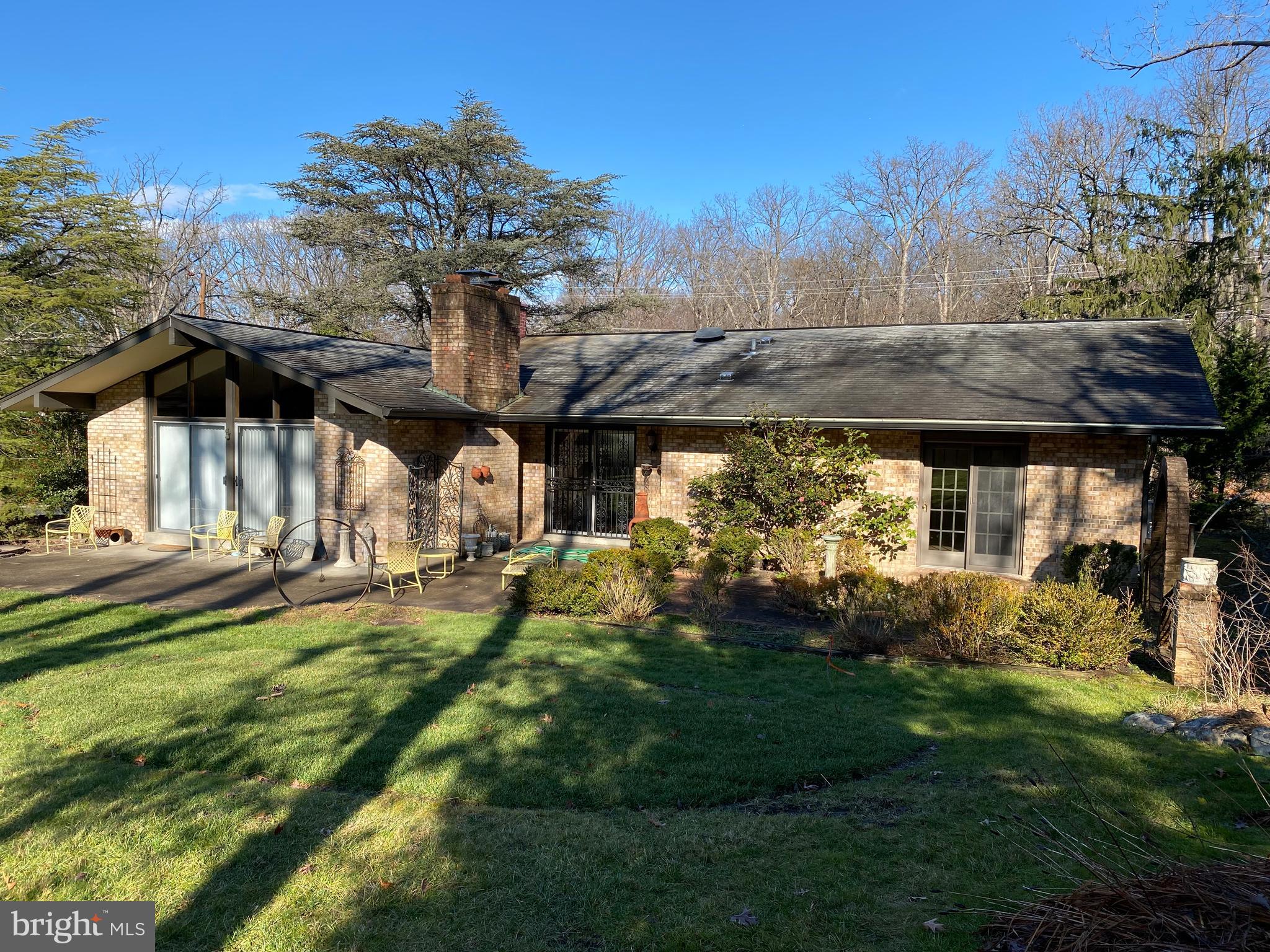 GREENCASTLE MANOR - Residential Lease