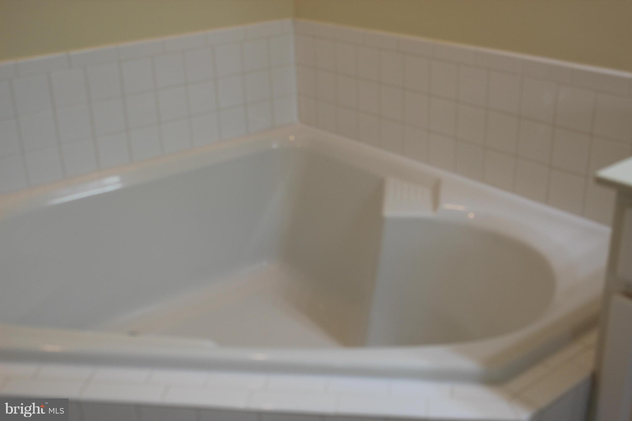 AVERY PARK - Residential