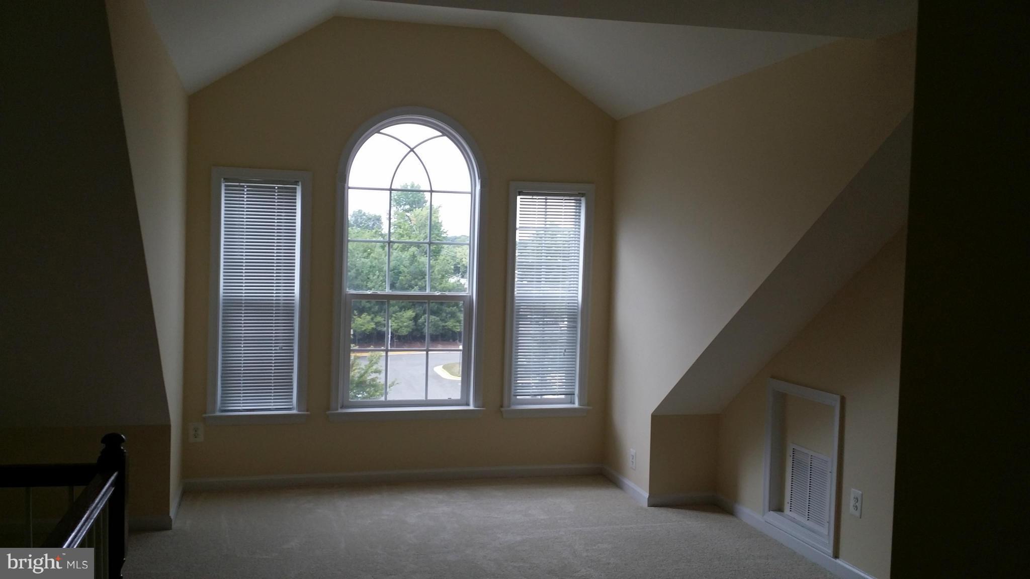 AVERY PARK - Residential