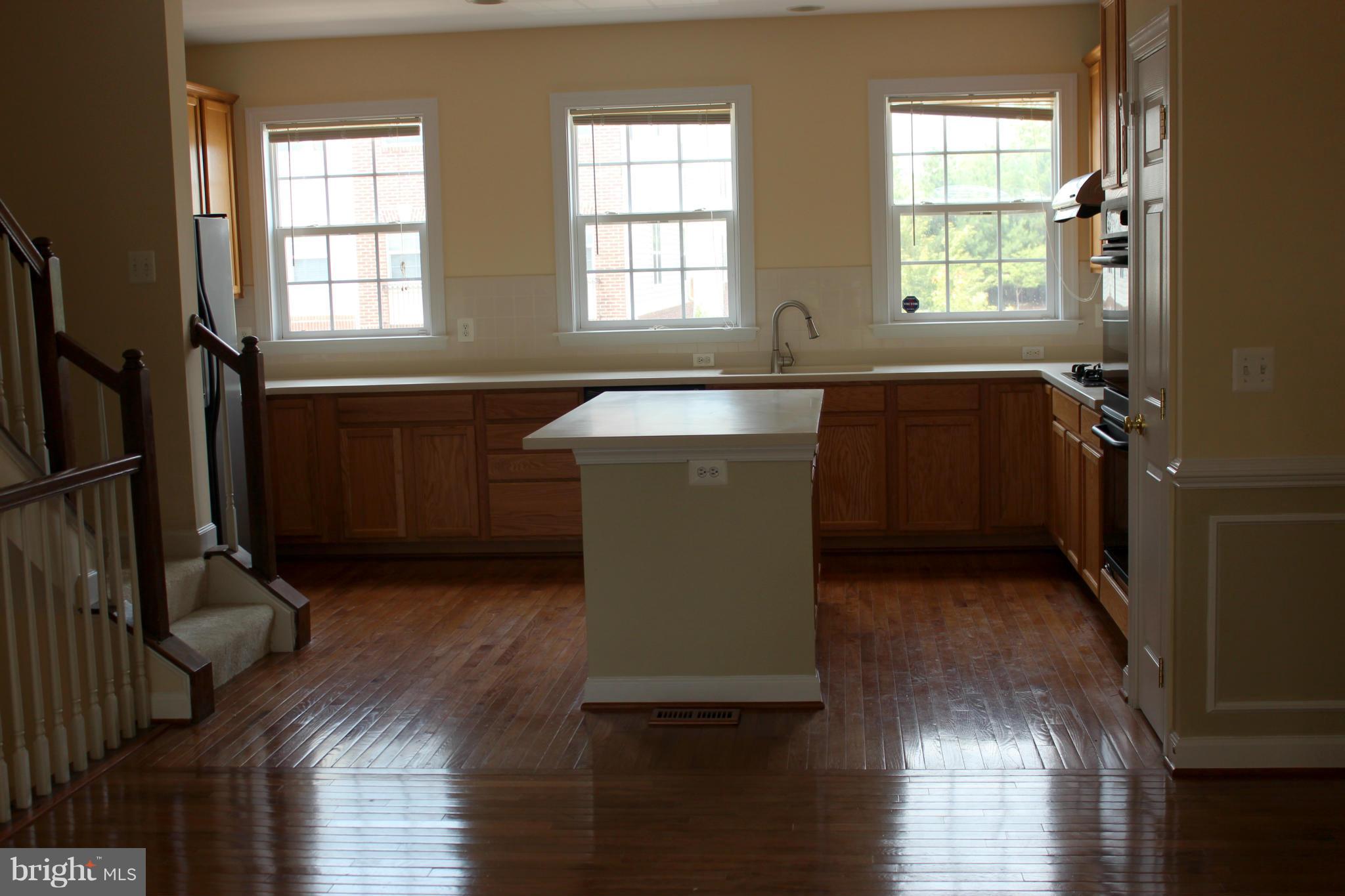 AVERY PARK - Residential