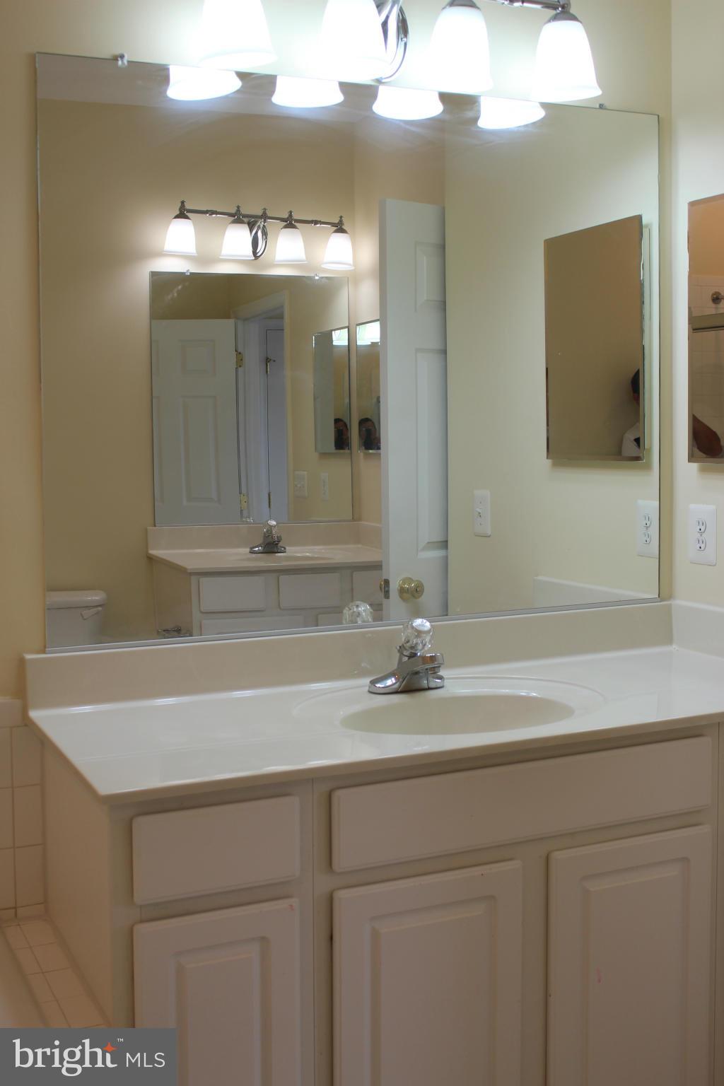 AVERY PARK - Residential