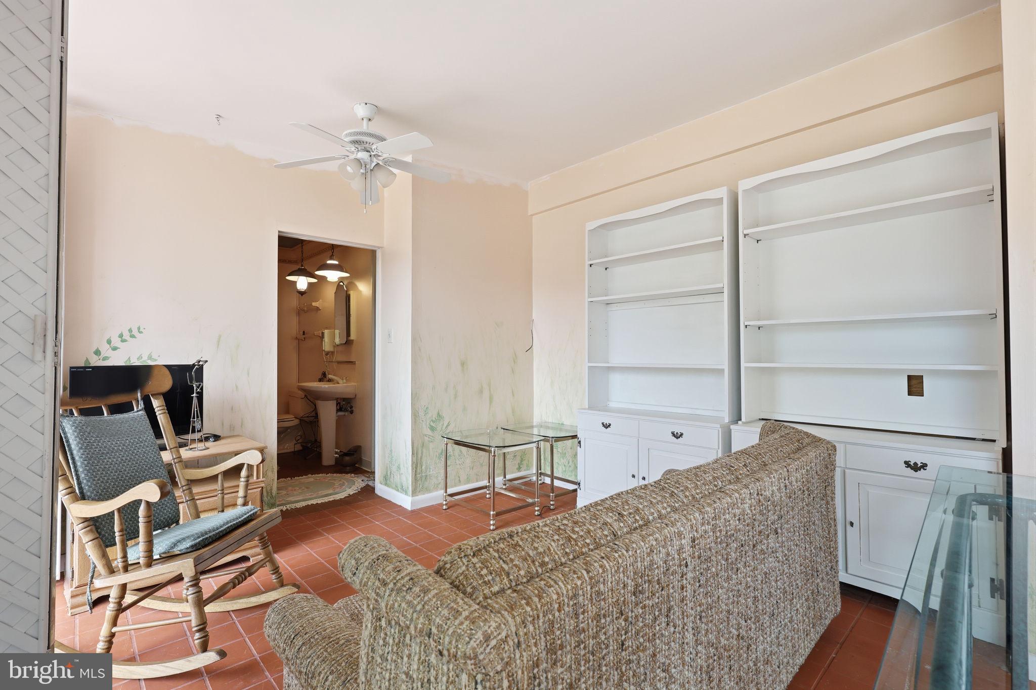 NOTTINGHAM VIL - Residential