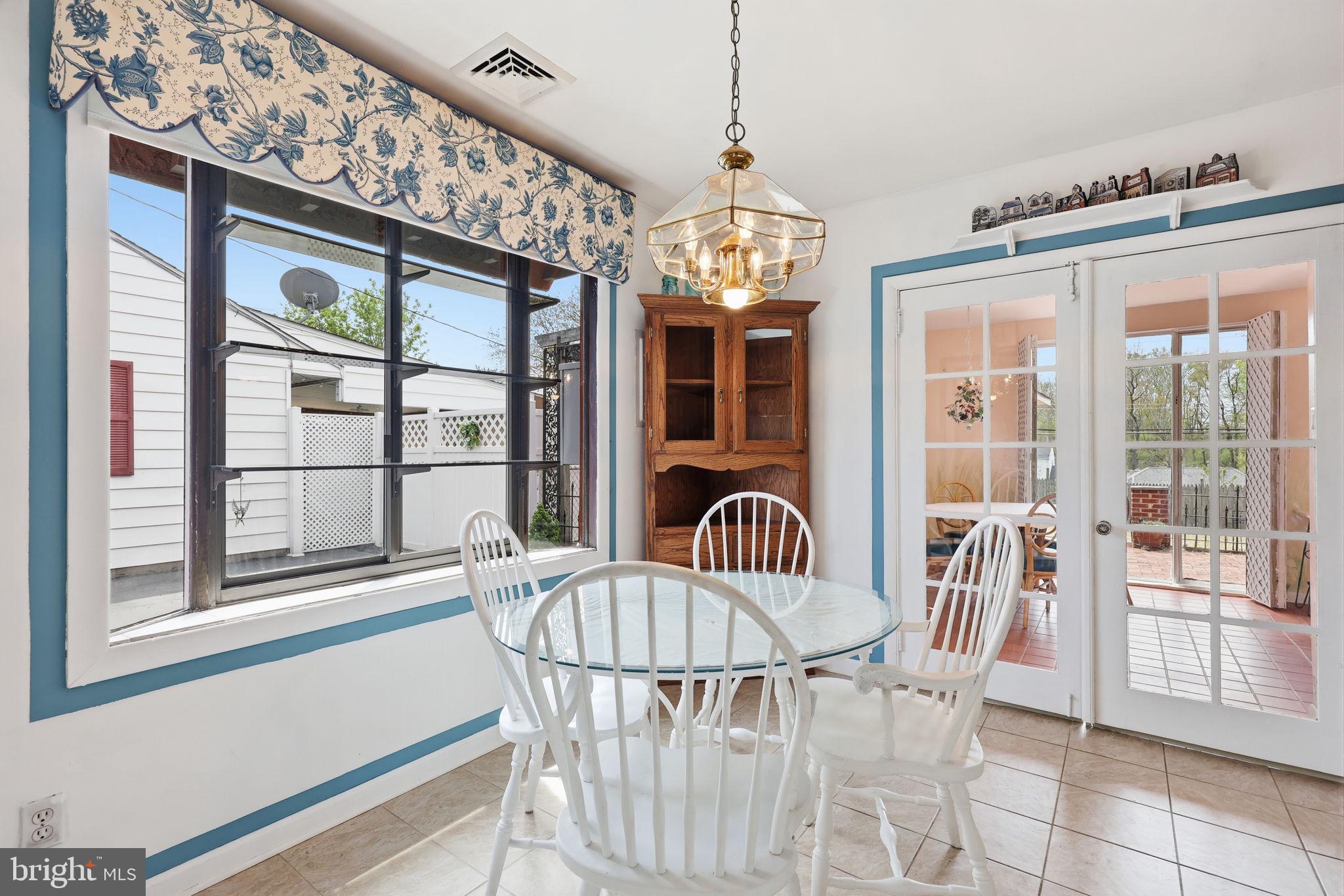 NOTTINGHAM VIL - Residential