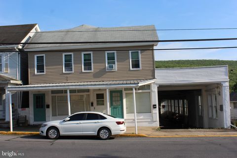 Photo of 224 W Market Street, WILLIAMSTOWN, PA 17098 (MLS # PADA2035606)