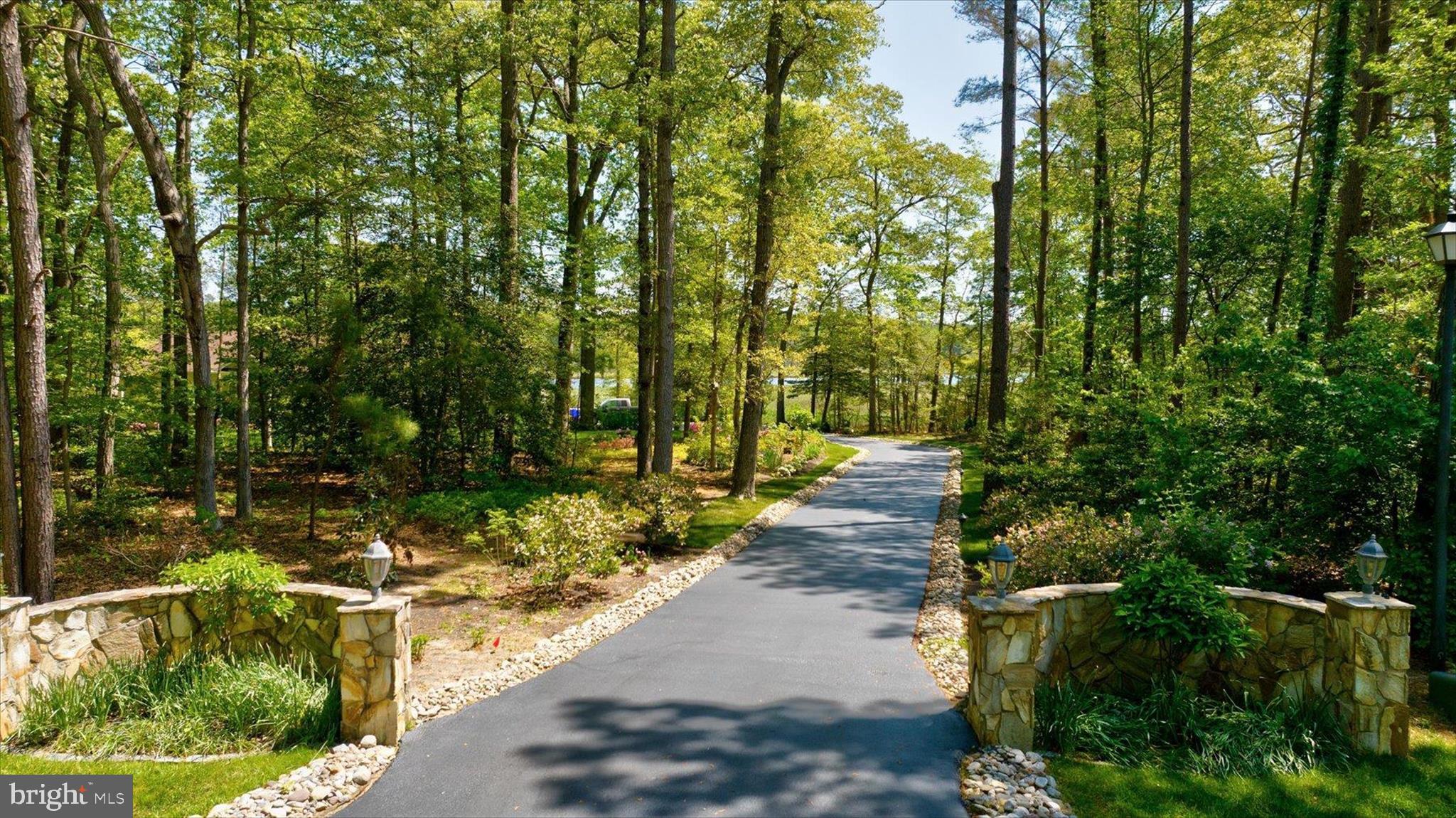 LOVE CREEK WOODS - Land