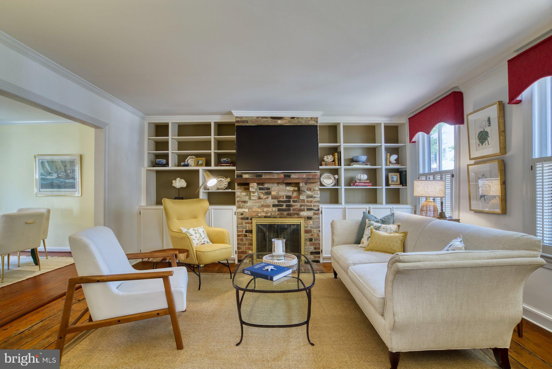 OLD TOWN ALEXANDRIA - Residential