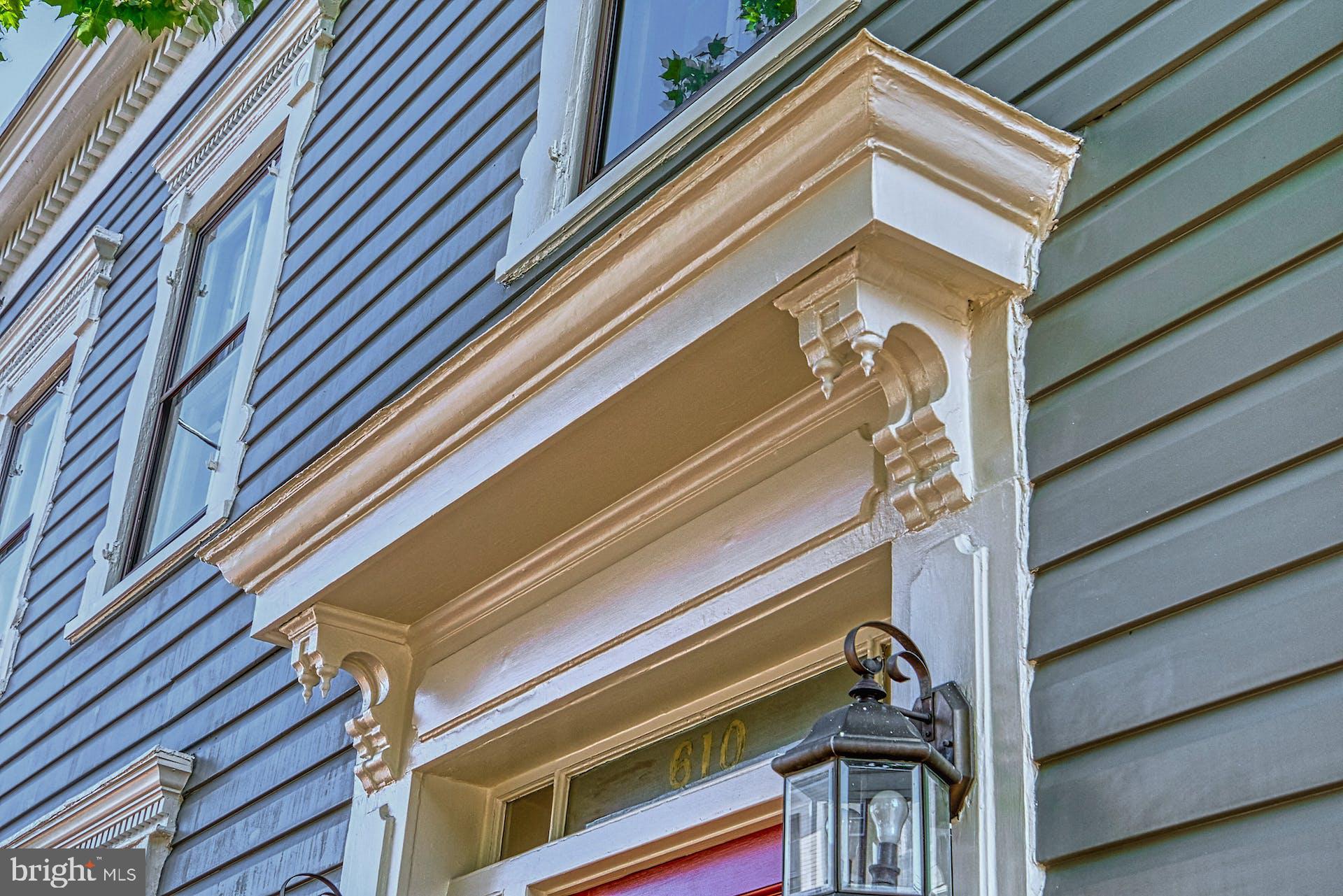 OLD TOWN ALEXANDRIA - Residential