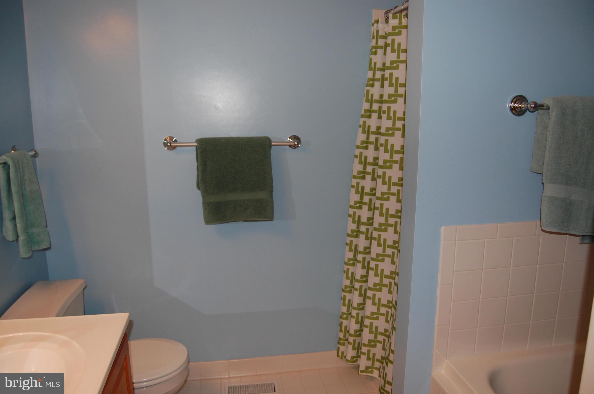 WOODS LANDING - Residential Lease