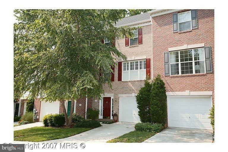 WOODS LANDING - Residential Lease