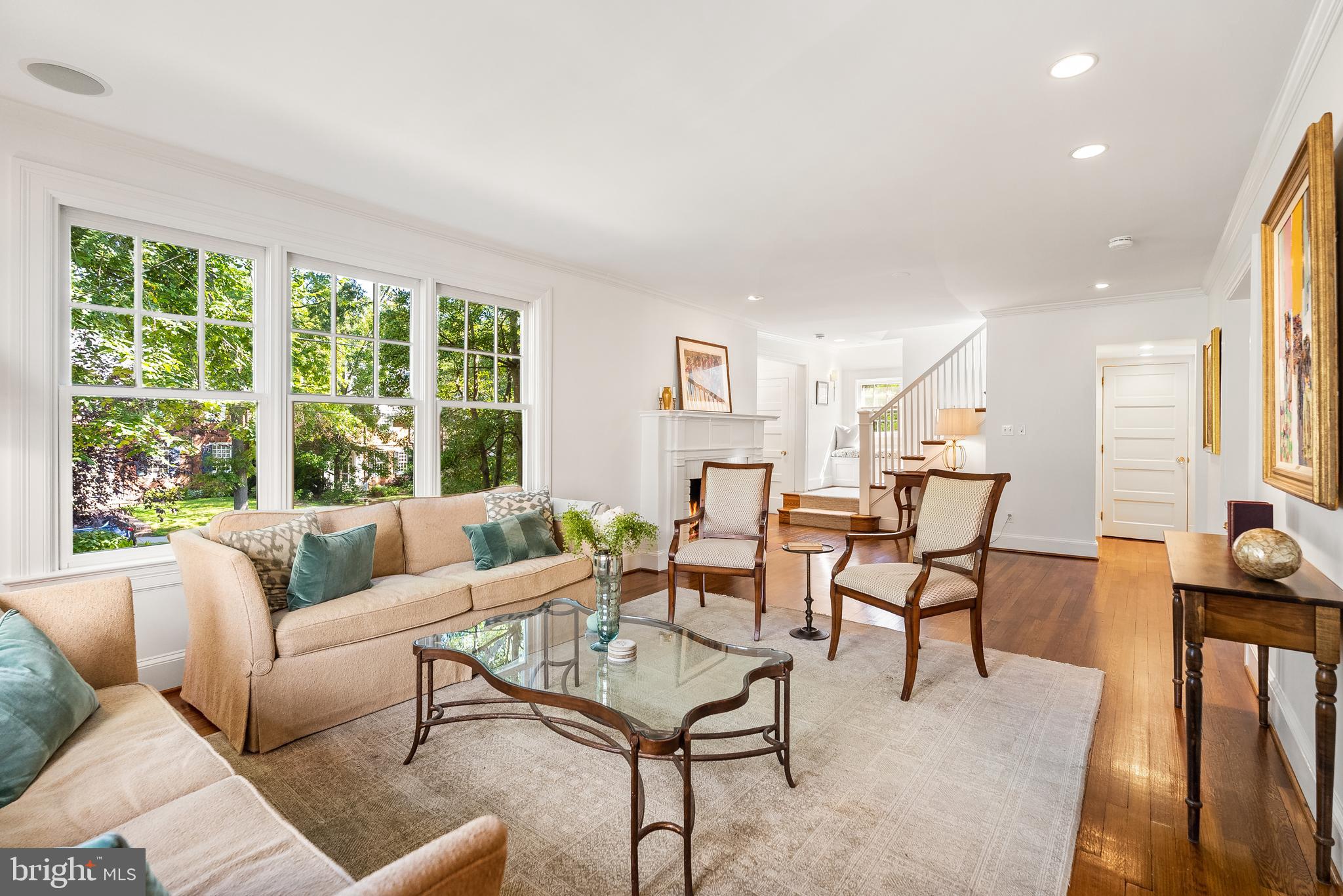 CHEVY CHASE - Residential