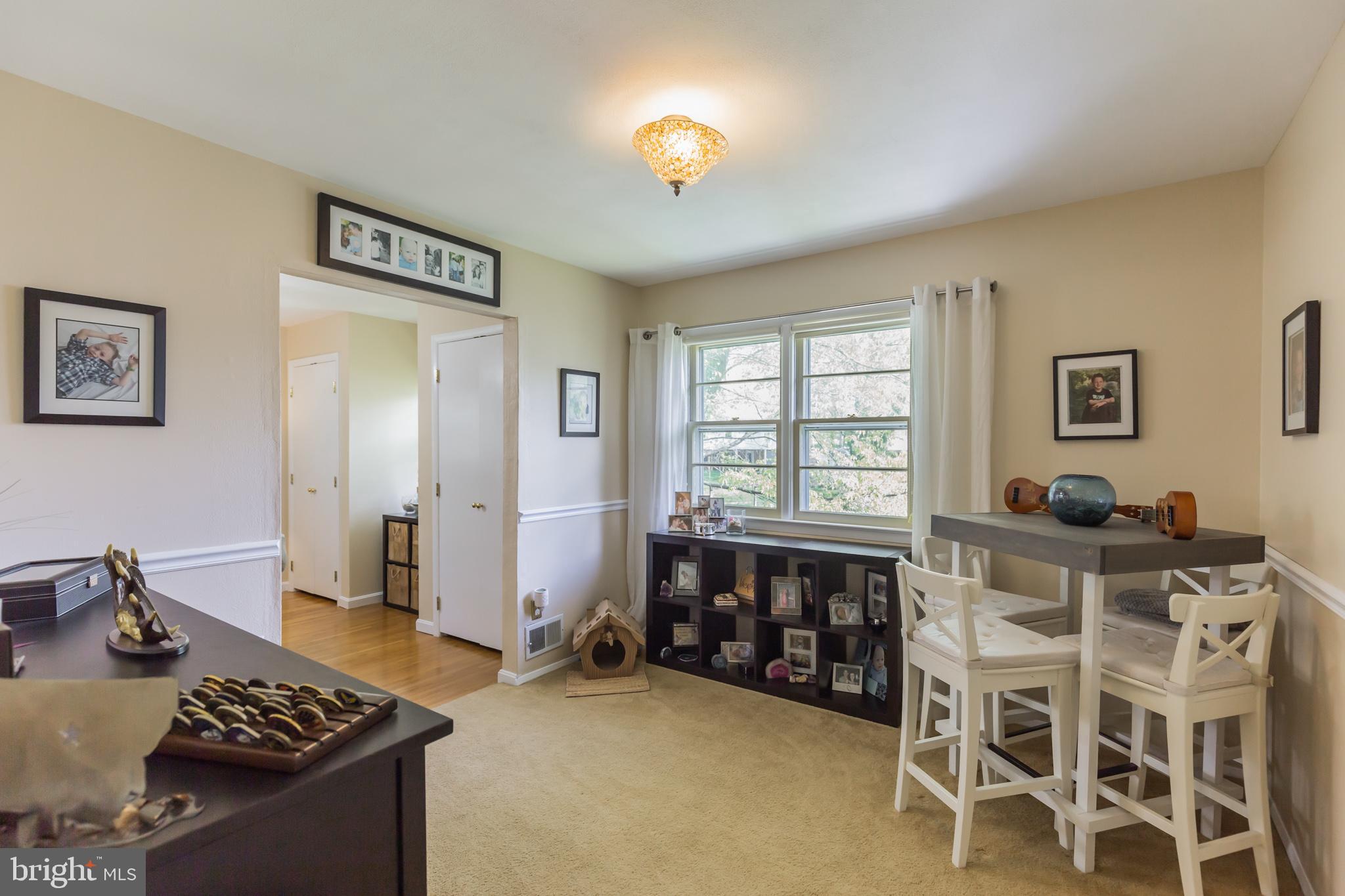 ROLLING VALLEY - Residential Lease