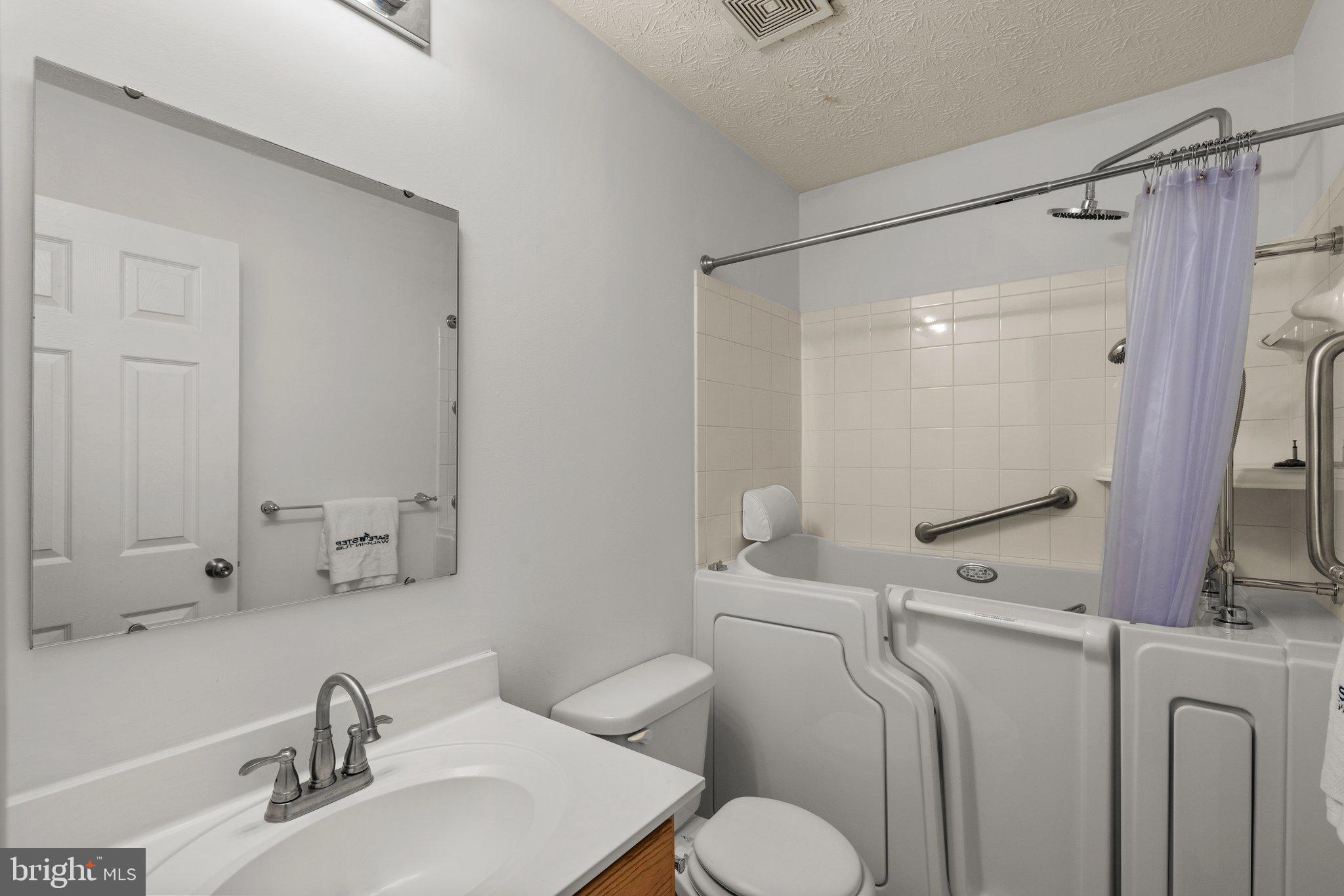 MAYFIELD ESTATES - Residential