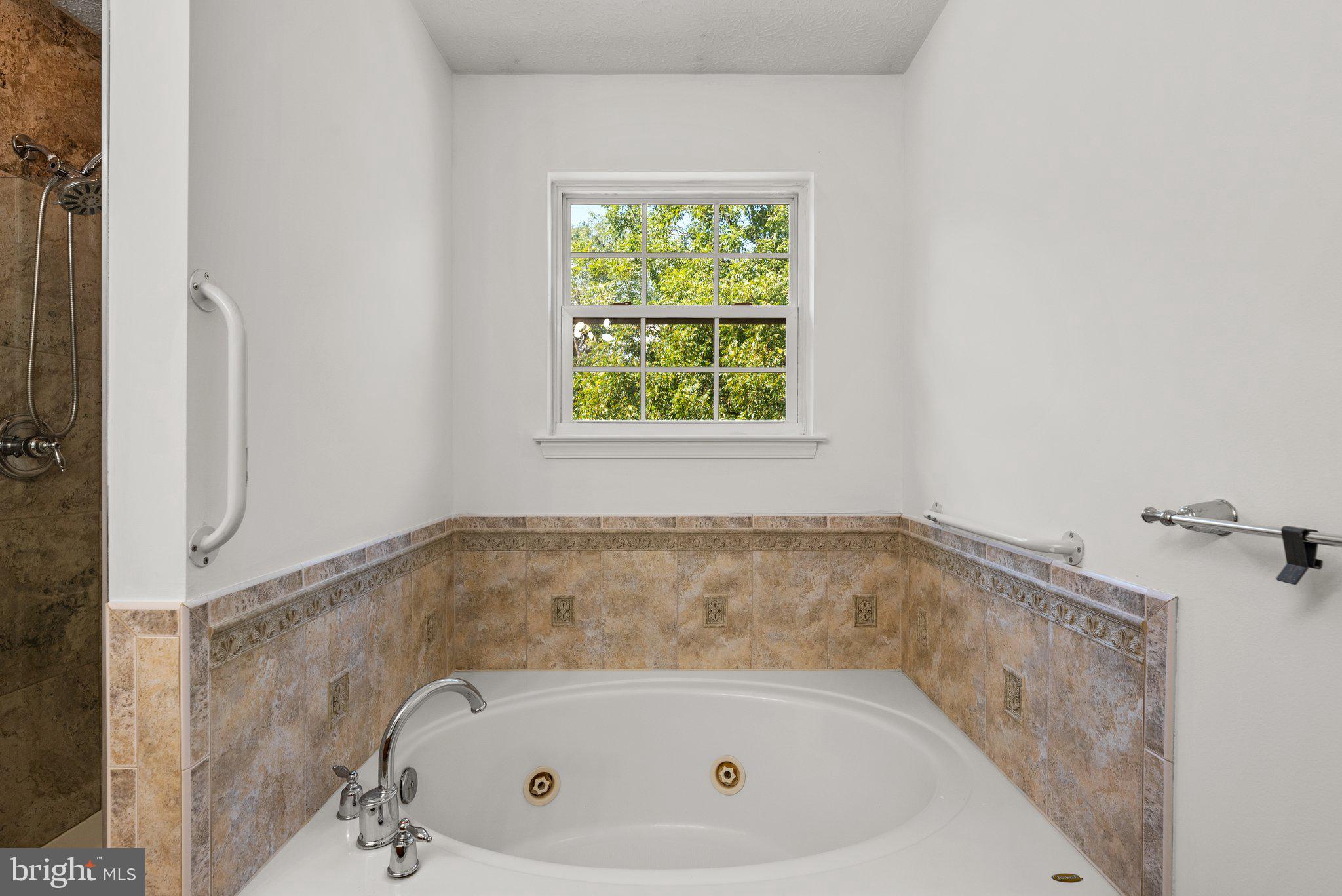 MAYFIELD ESTATES - Residential