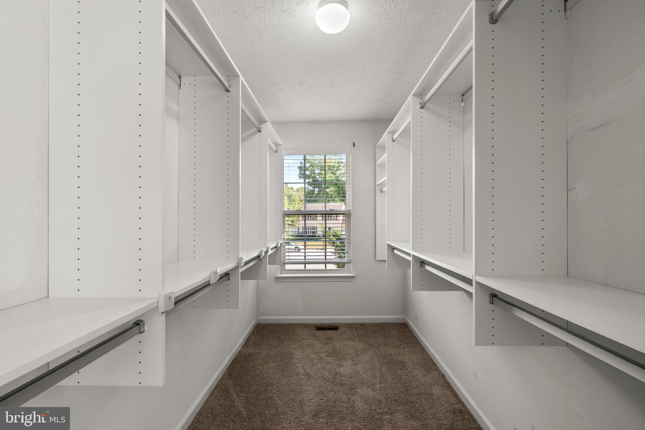 MAYFIELD ESTATES - Residential