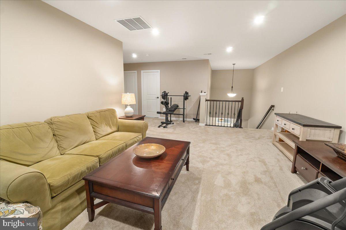 BALLENGER RUN - Residential