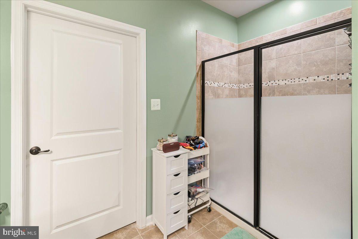 BALLENGER RUN - Residential