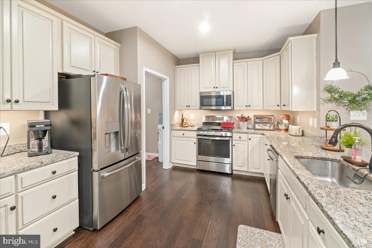 BALLENGER RUN - Residential