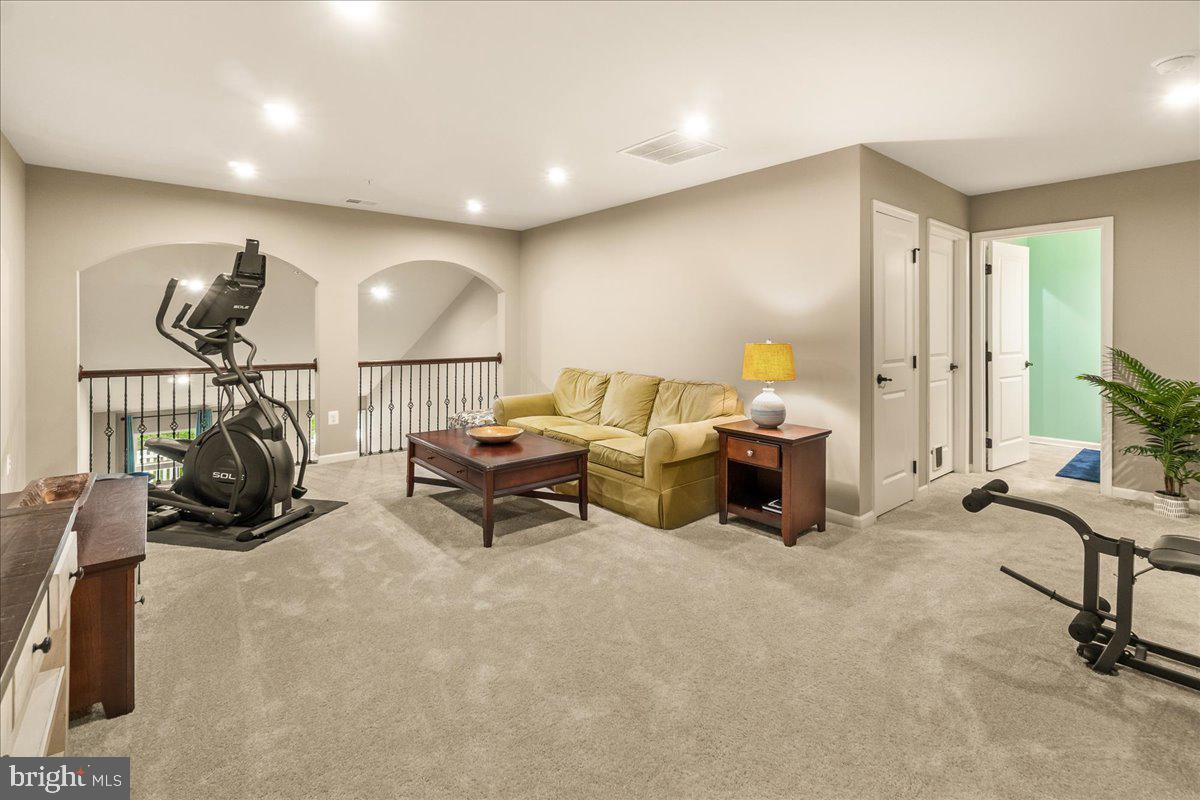 BALLENGER RUN - Residential