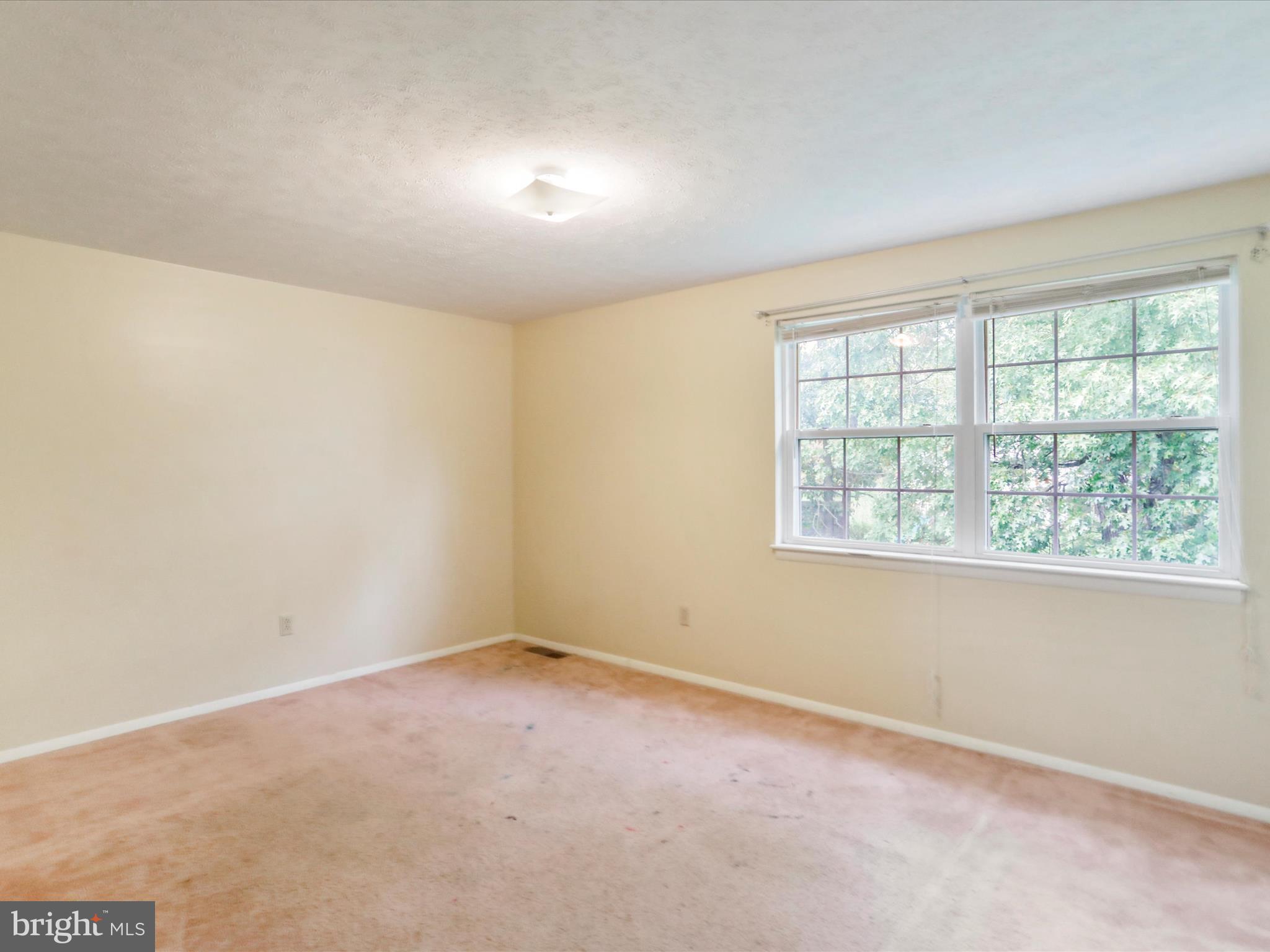 DOWDEN HILLS - Residential