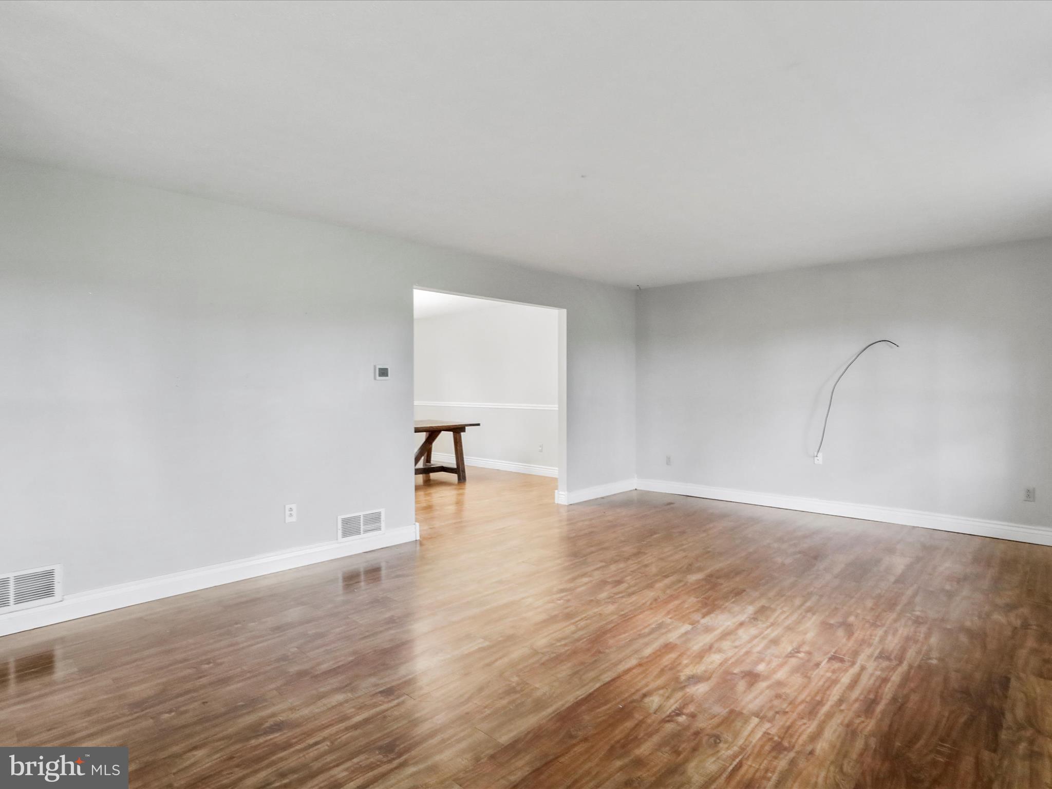 DOWDEN HILLS - Residential