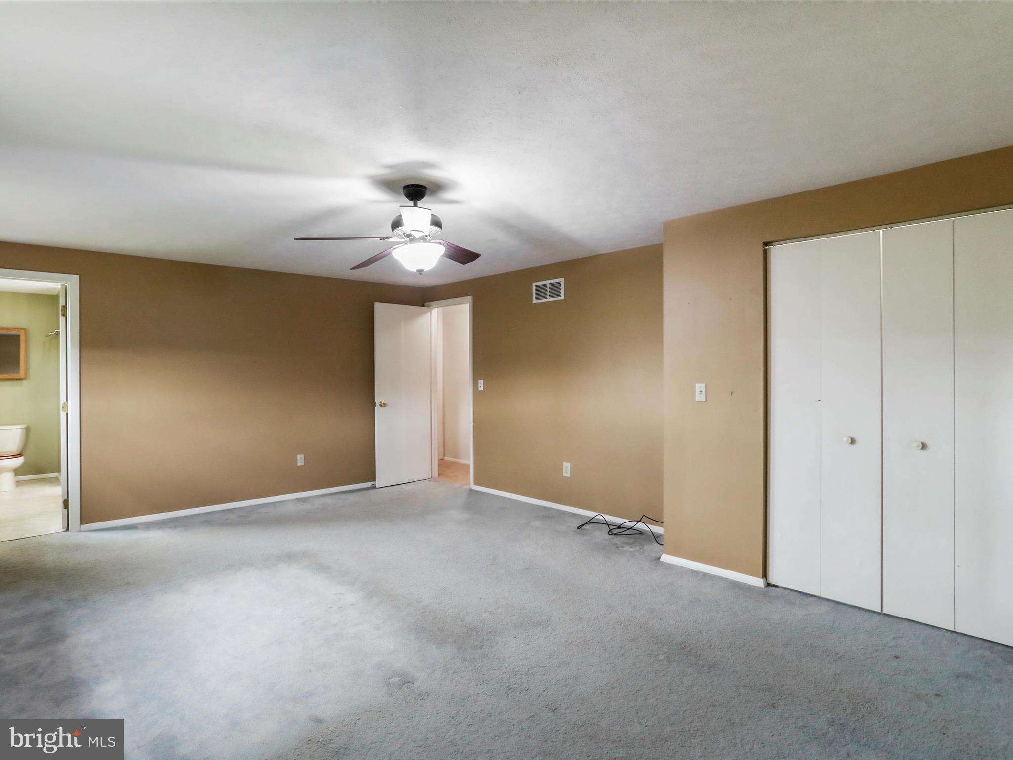 DOWDEN HILLS - Residential