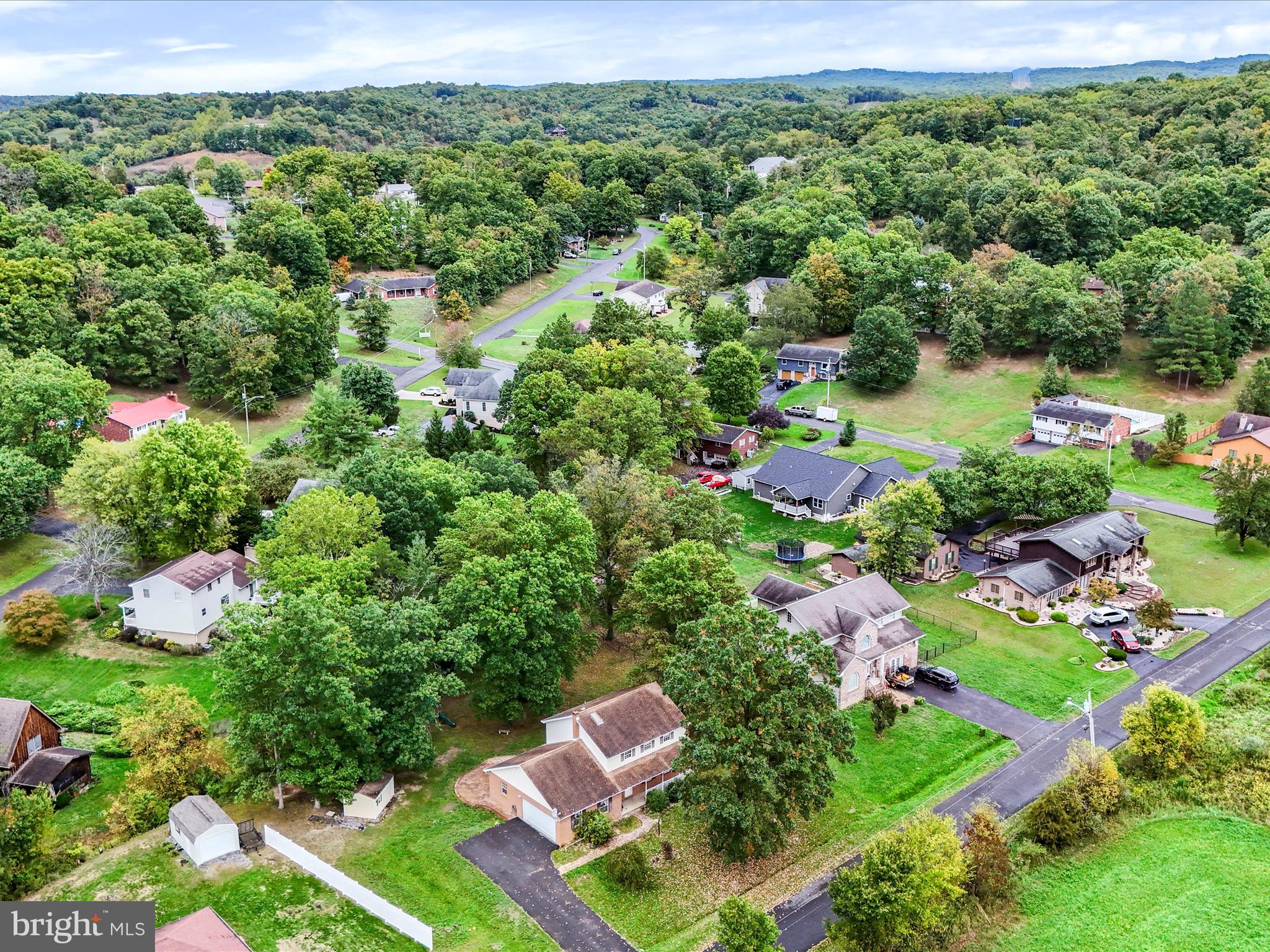 DOWDEN HILLS - Residential