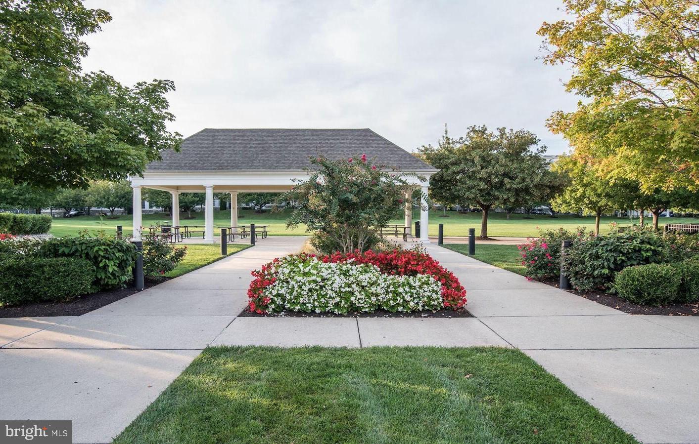 MAPLE LAWN - Residential