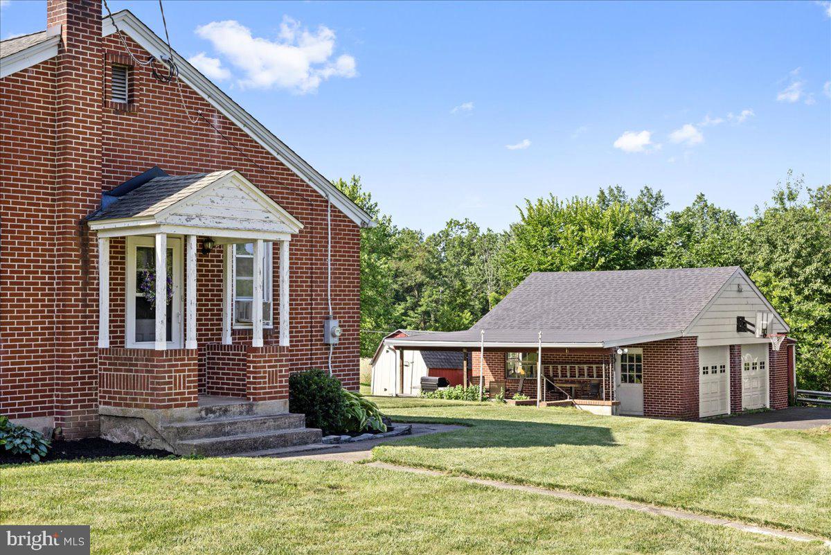 1848 HOFFMANSVILLE ROAD