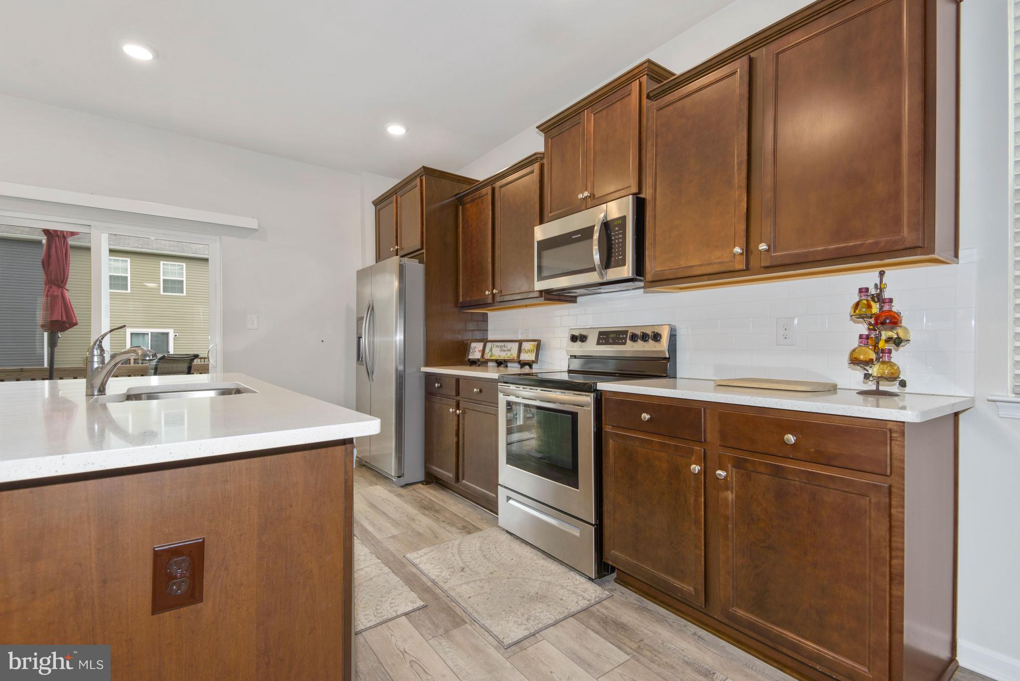 BERKELEY RIDGE - Residential