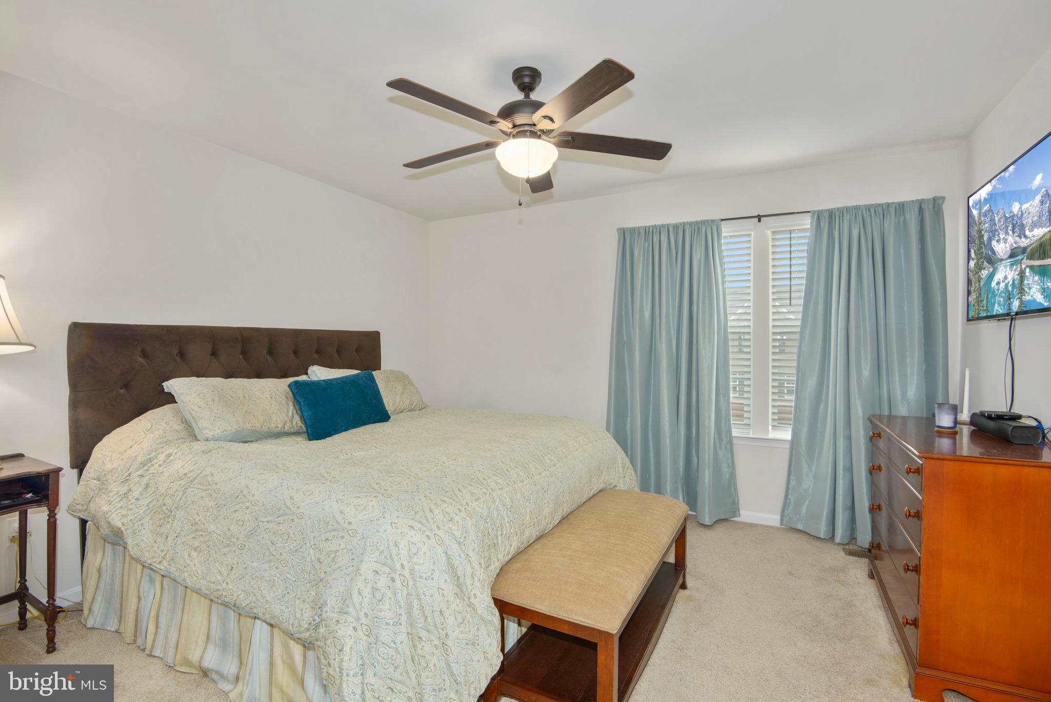 BERKELEY RIDGE - Residential