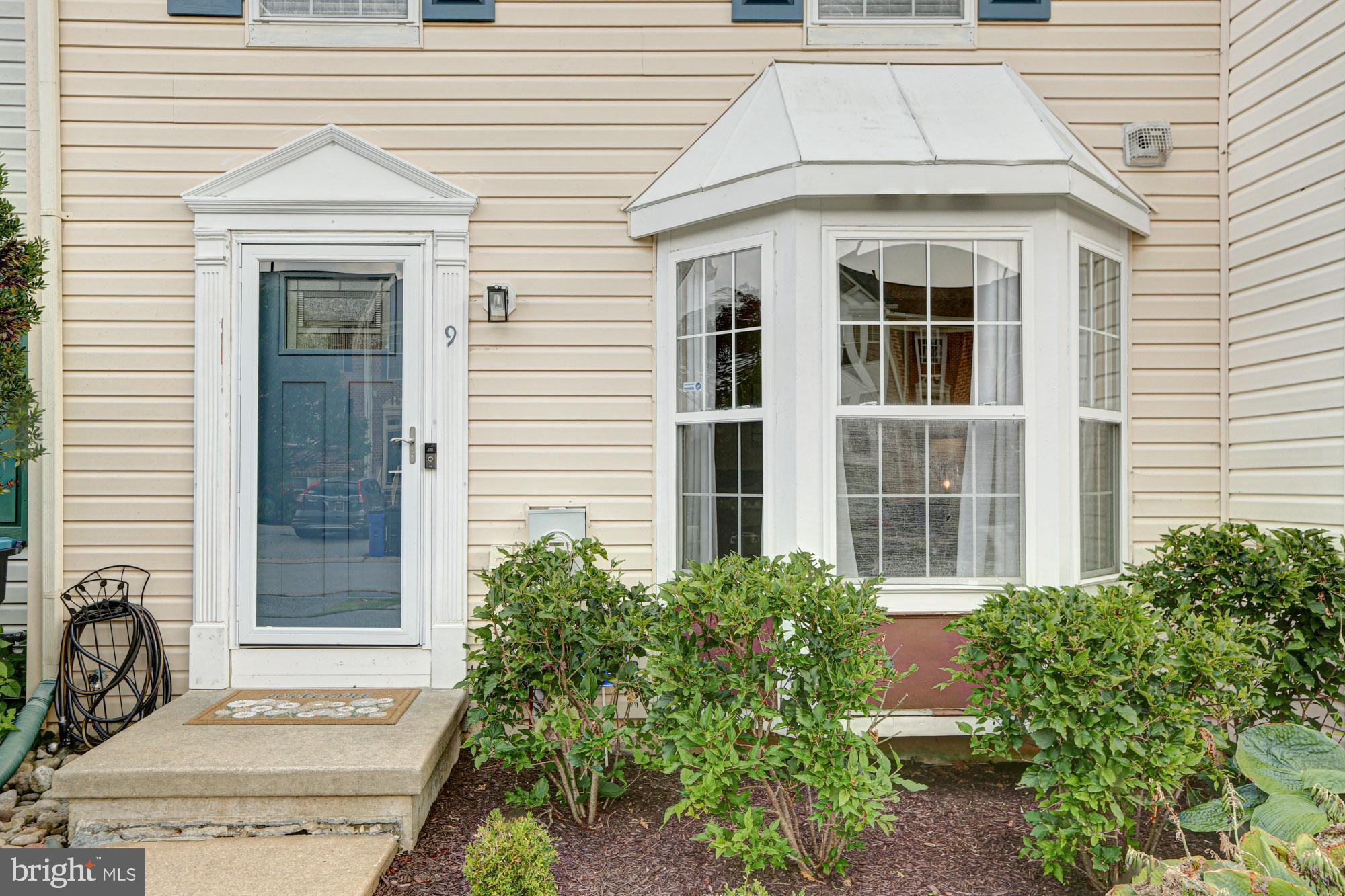 9 W CHRISTINA PLACE
