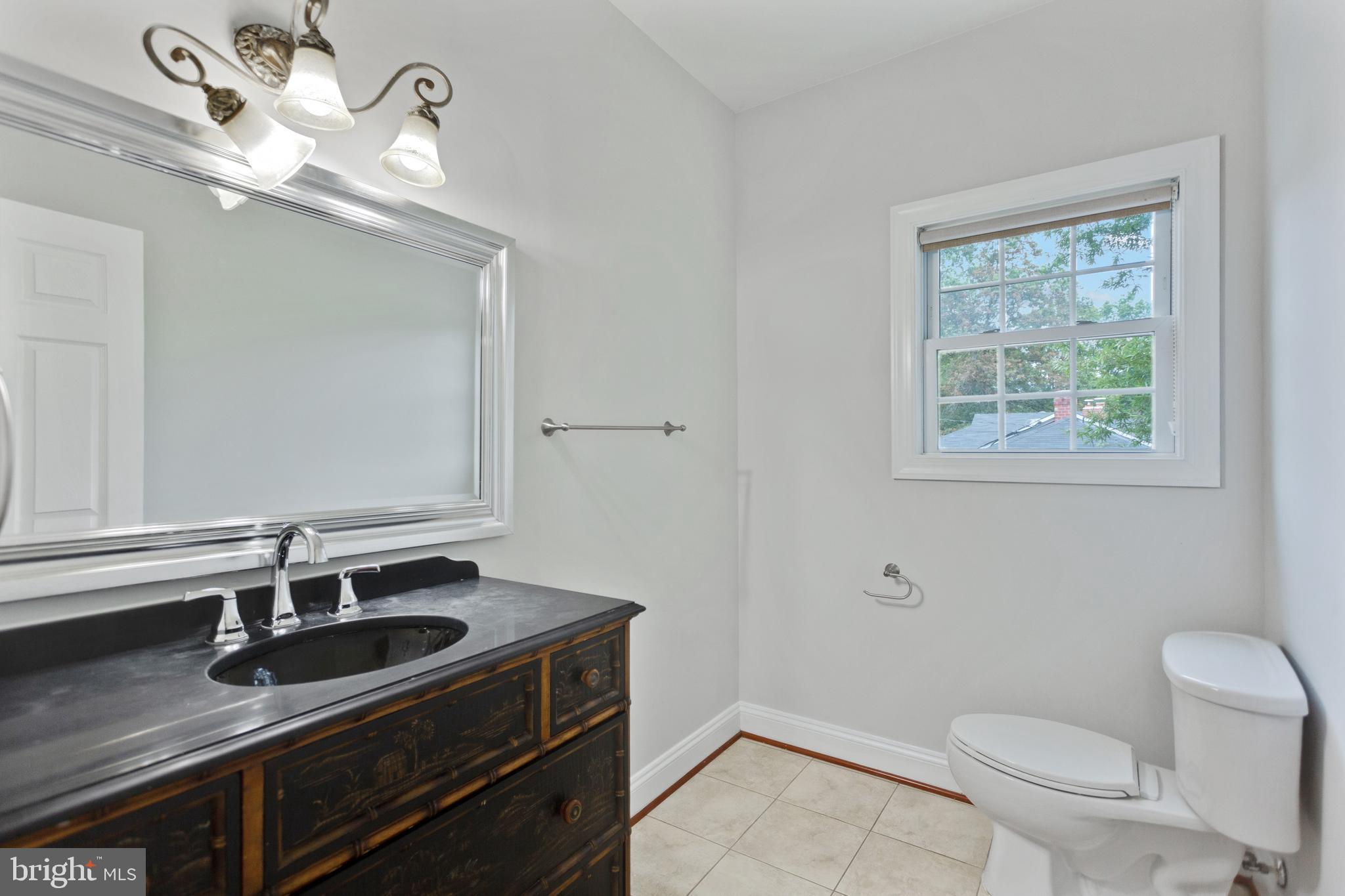 PINECREST - Residential