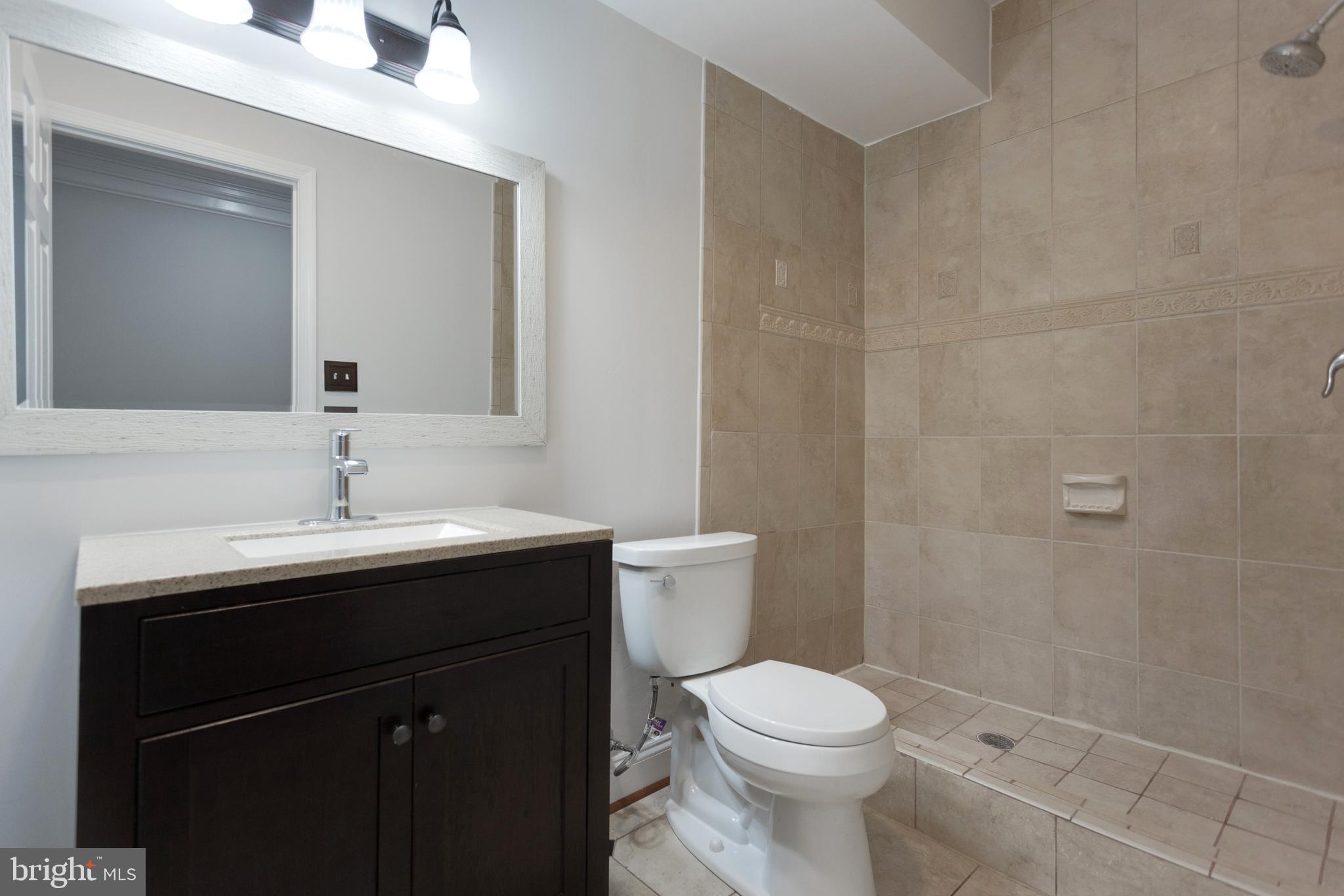 PINECREST - Residential