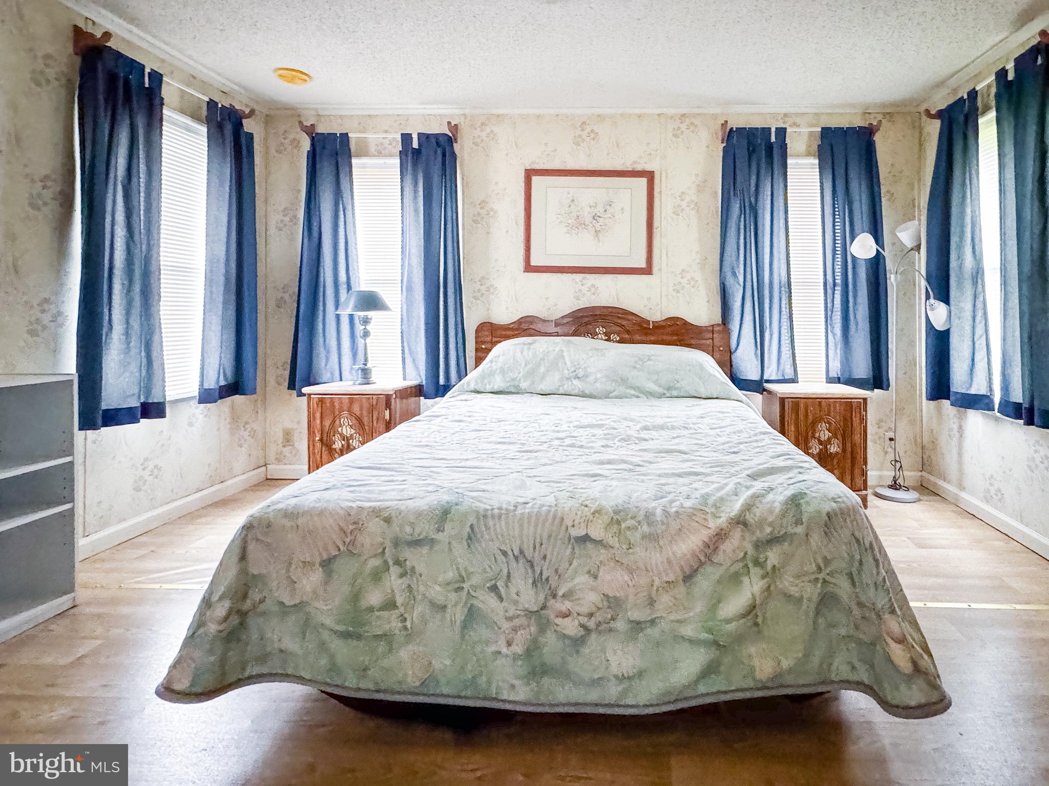 SALT LIFE PARK LLC - Residential