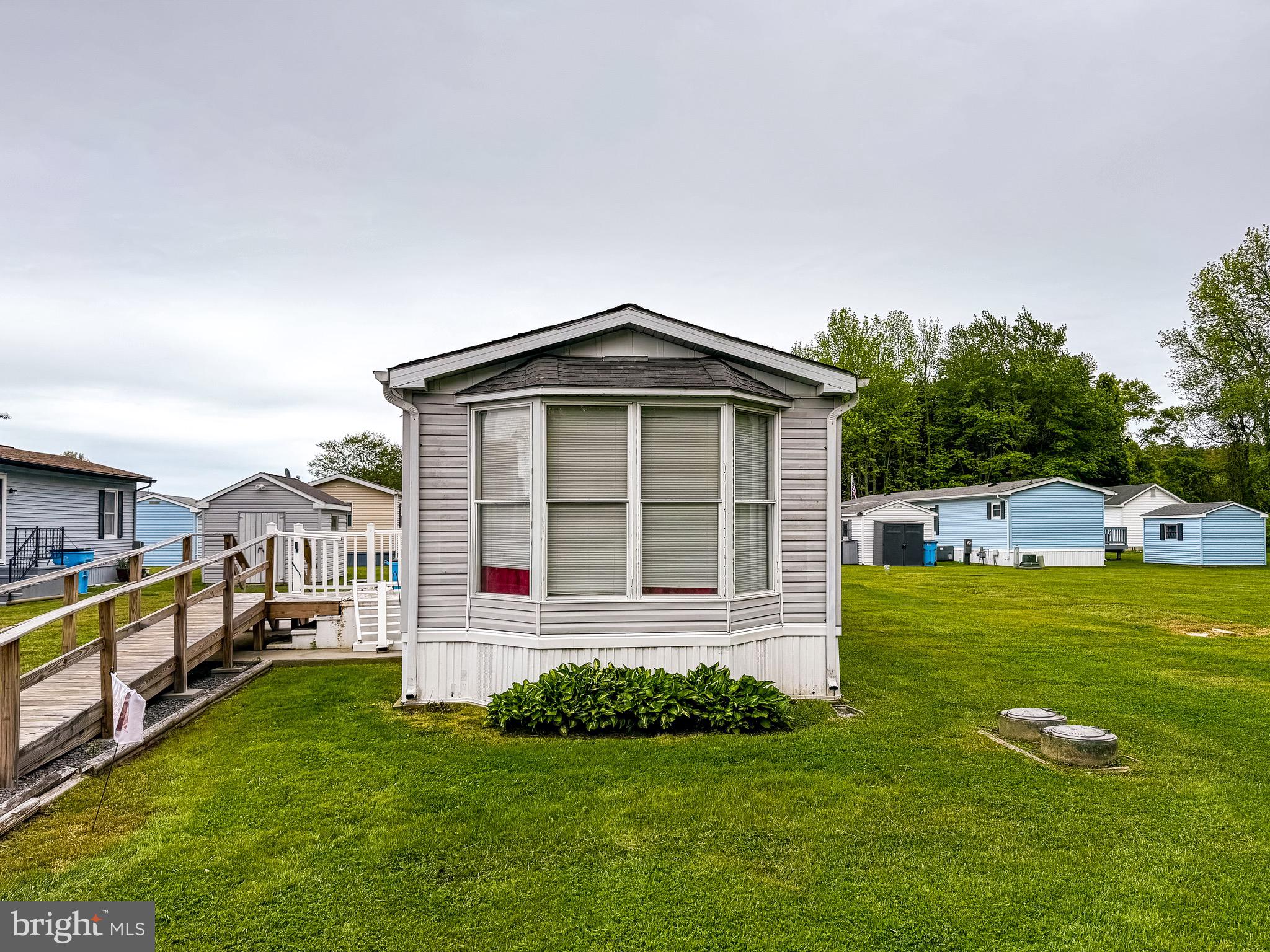 SALT LIFE PARK LLC - Residential