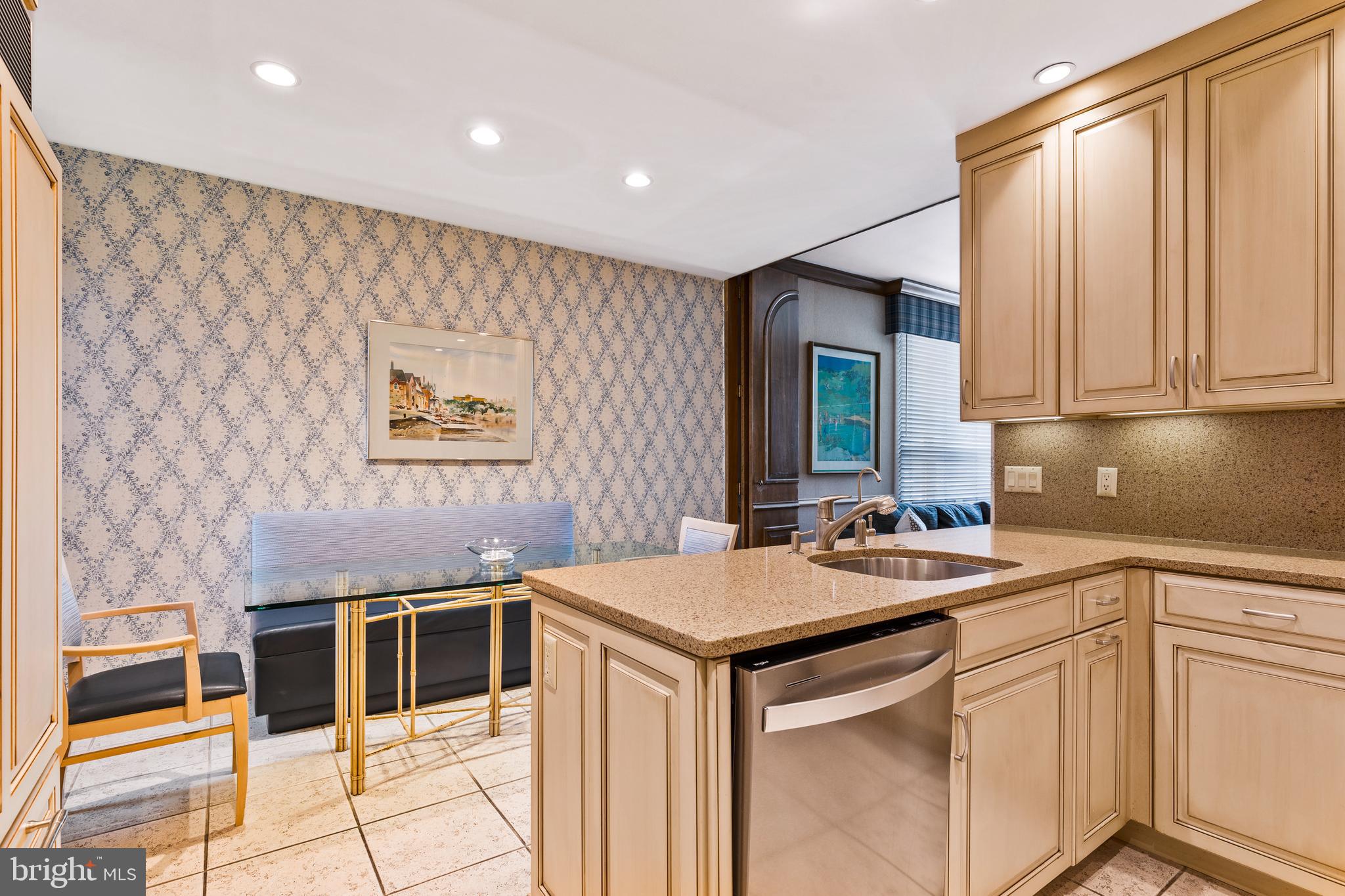 RITTENHOUSE SQUARE - Residential