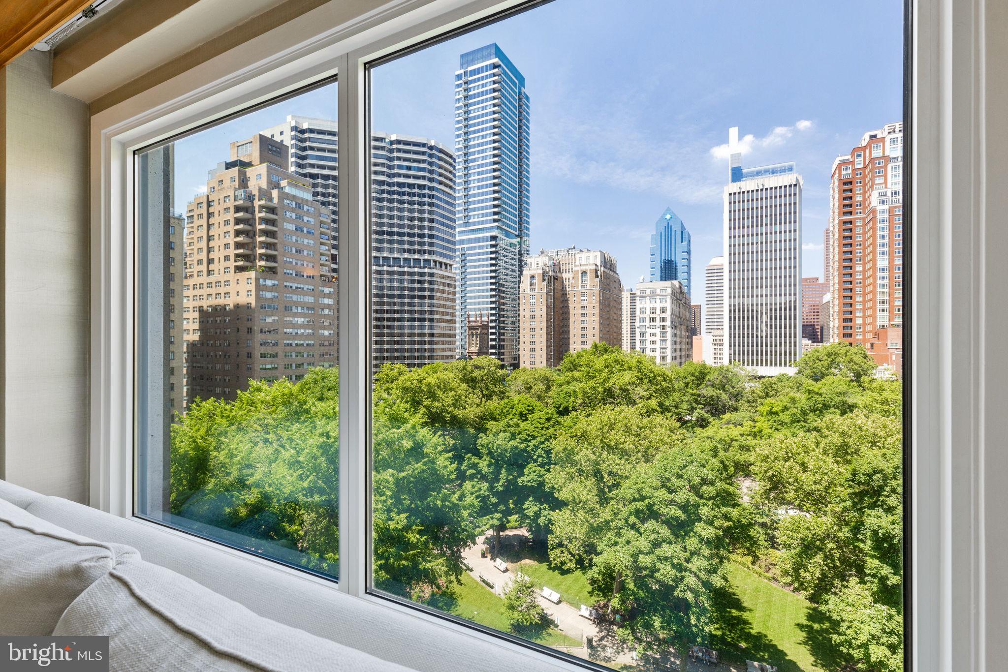 RITTENHOUSE SQUARE - Residential