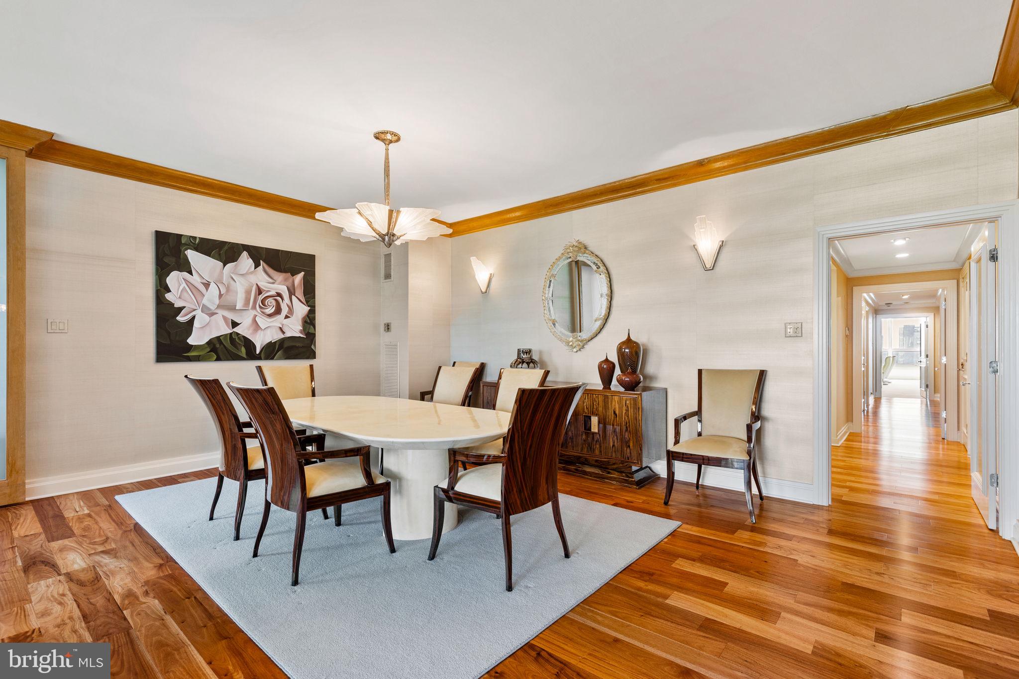 RITTENHOUSE SQUARE - Residential